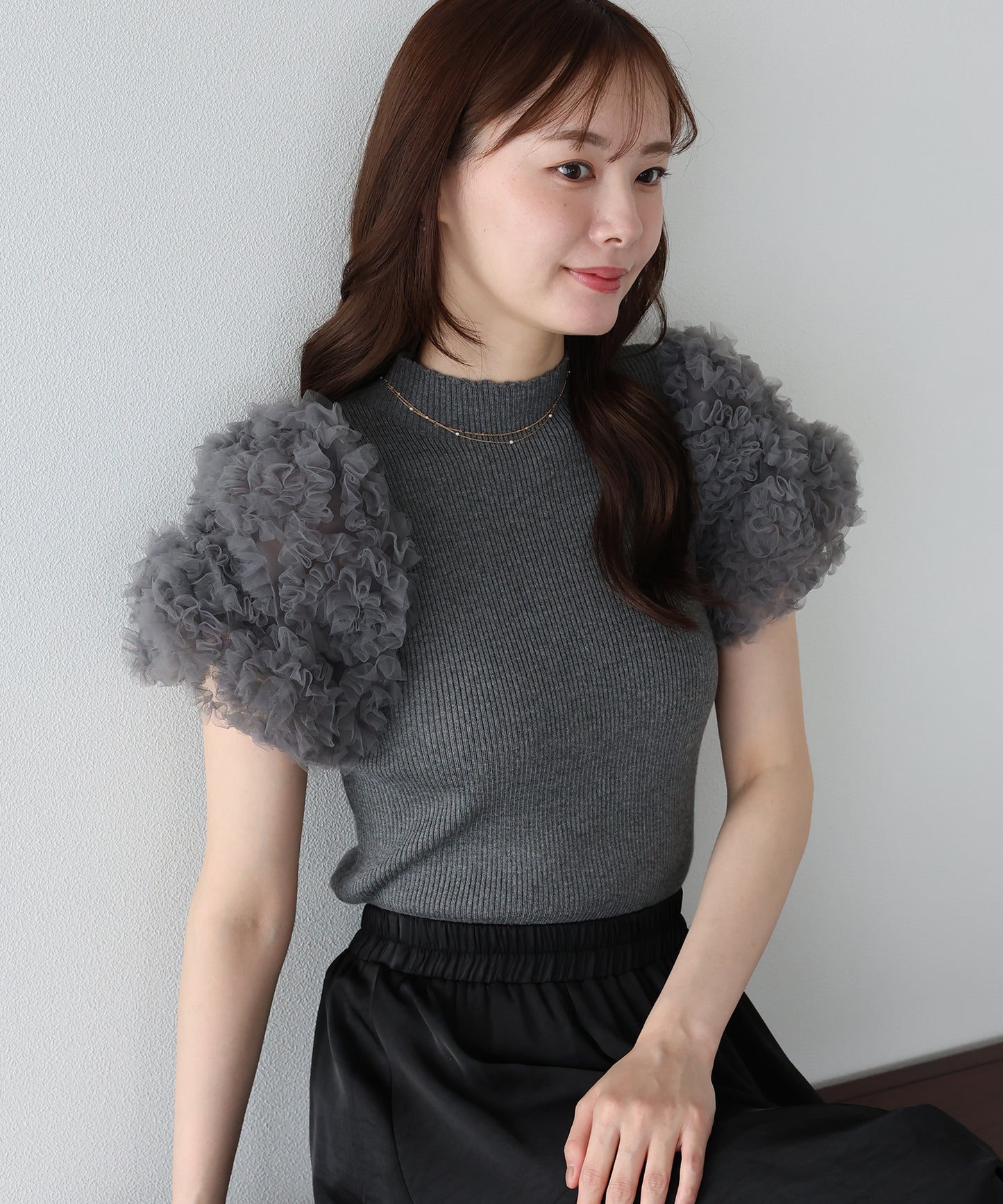 【早割5％OFF】フラワーチュールスリーブニット