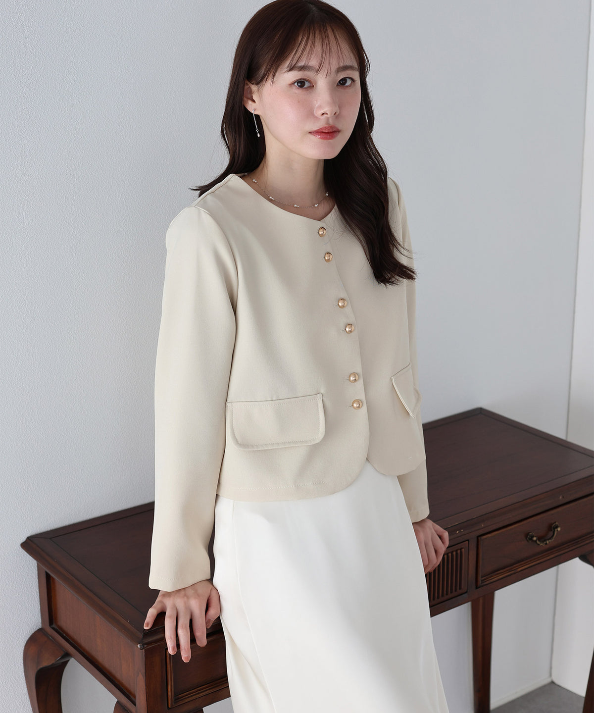 【早割5％OFF】ゴールドボタンノーカラージャケット