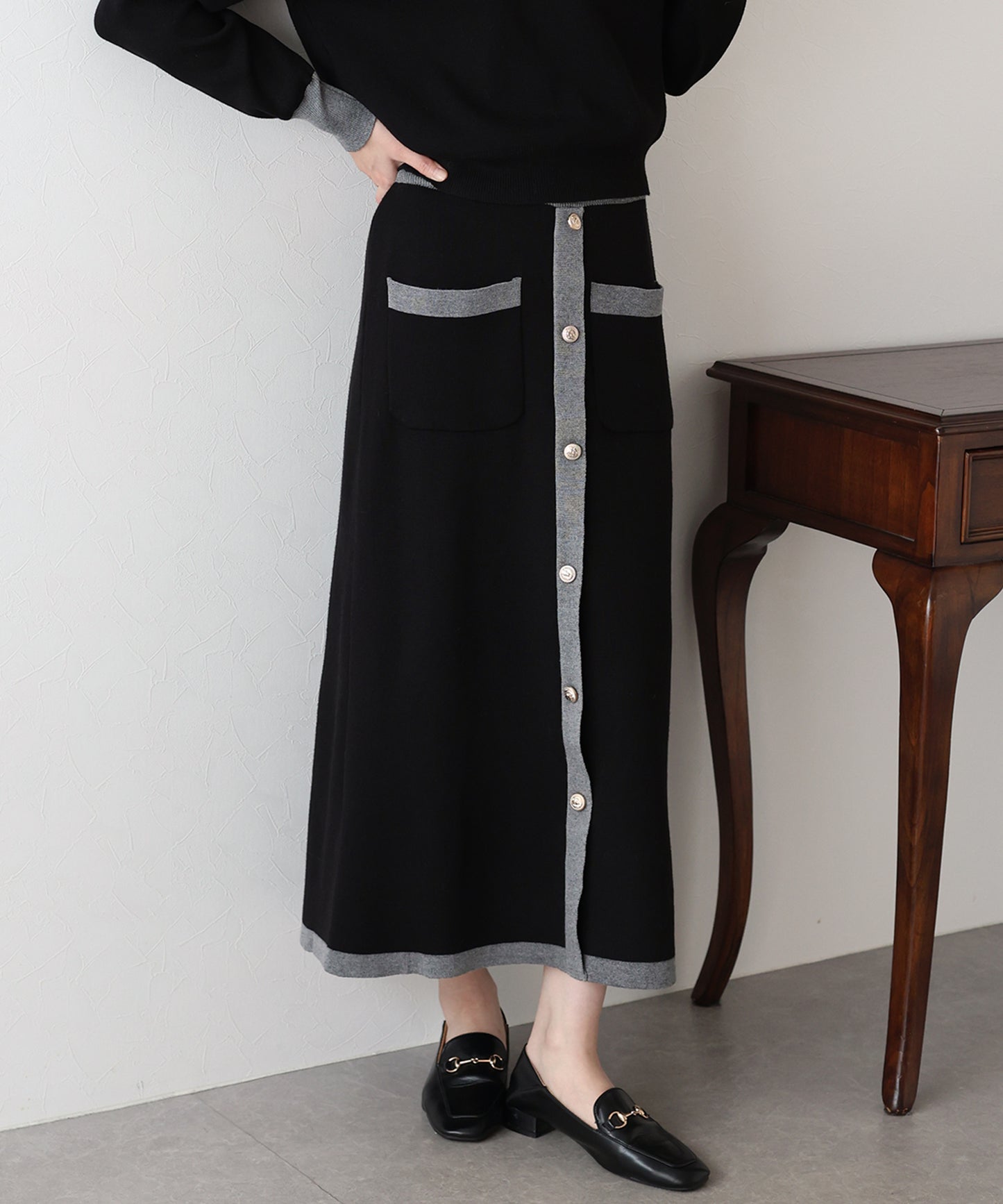 【TIME SALE】配色Vネックニット＆スカート セットアップ