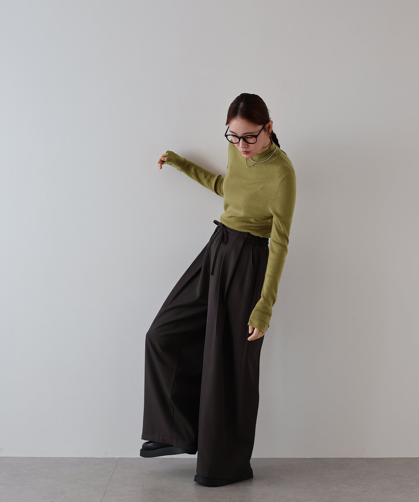 ハイネックニット[ J by blue ]