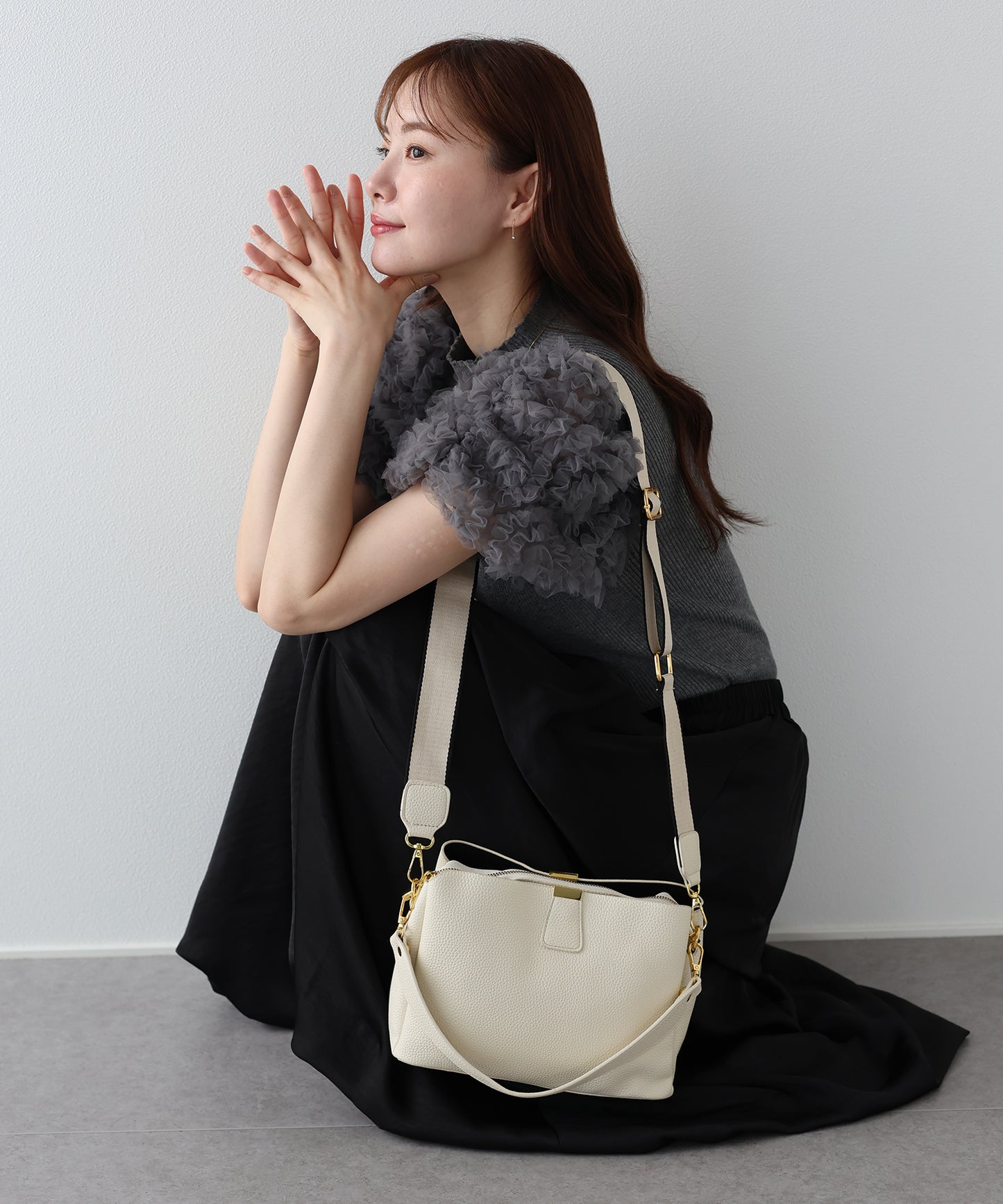 【早割5％OFF】スクエアショルダーバッグ