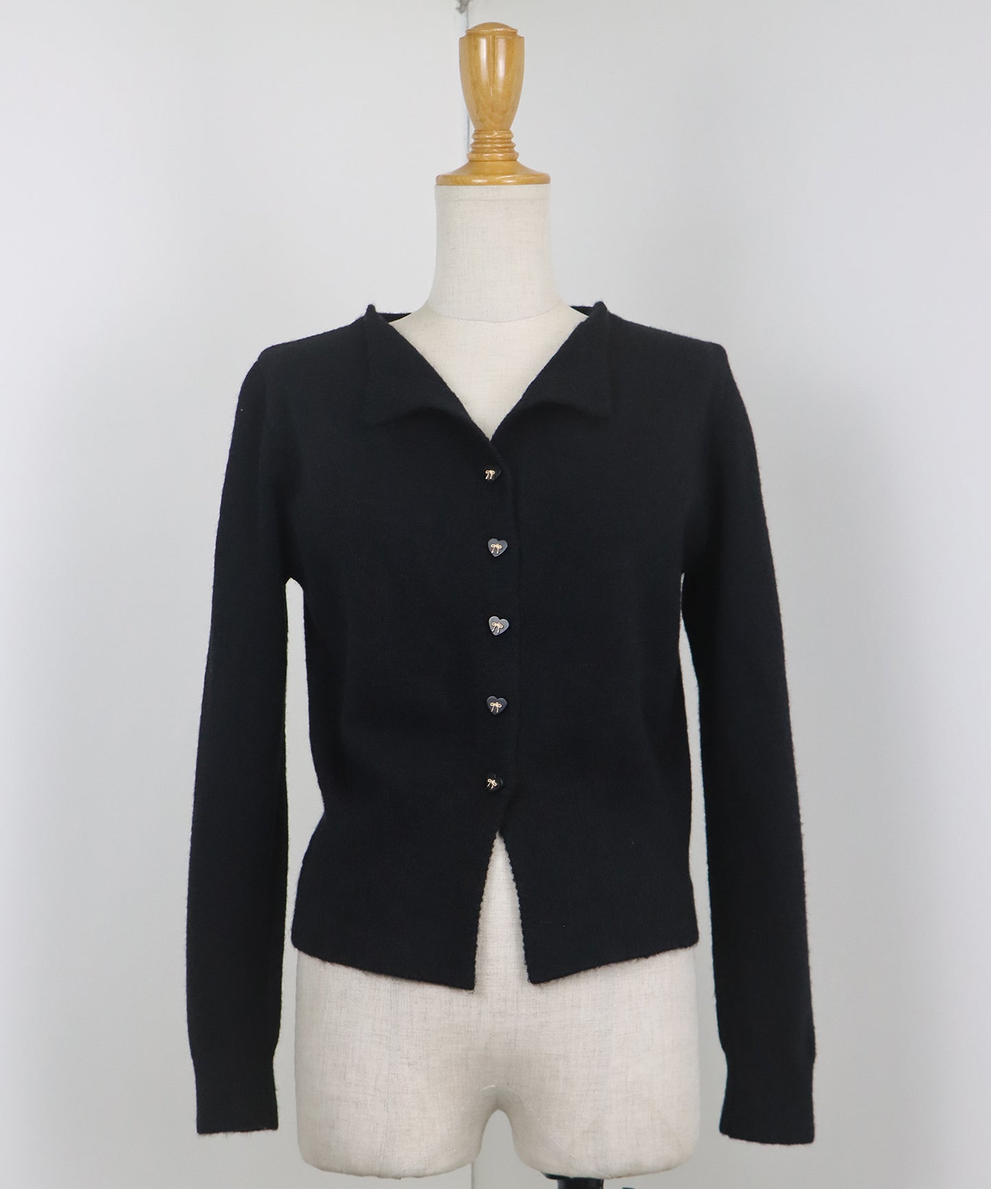 リボンハートボタンニット