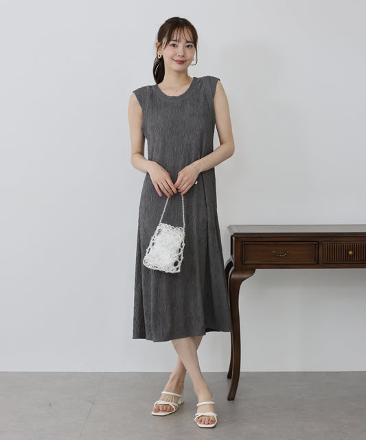 【新商品限定5％OFF（木）】フレンチスリーブプリーツワンピース