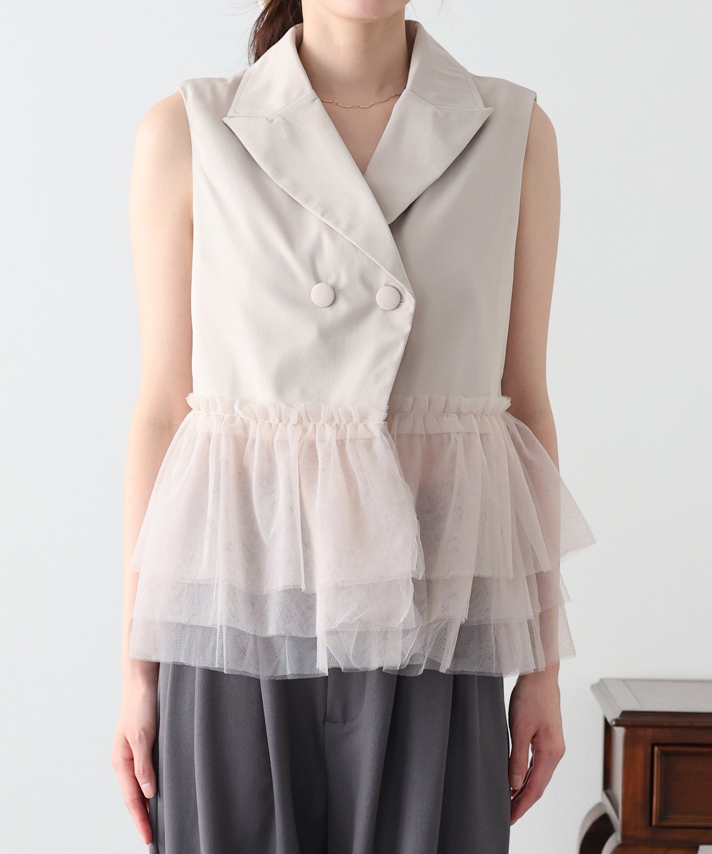 チュールドッキングジレ