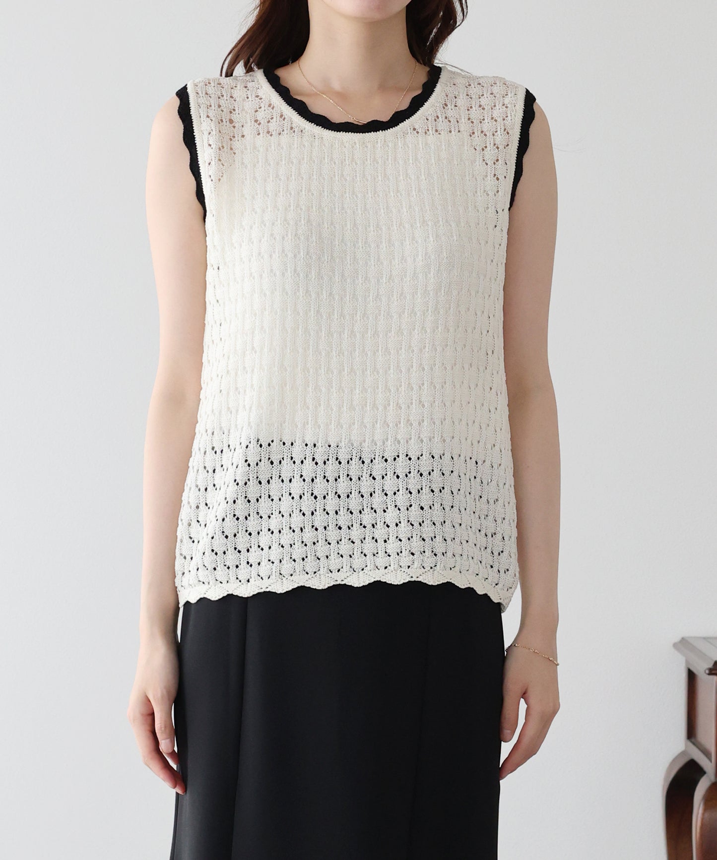 【SALE】バイカラースカラップニットベスト【メール便】