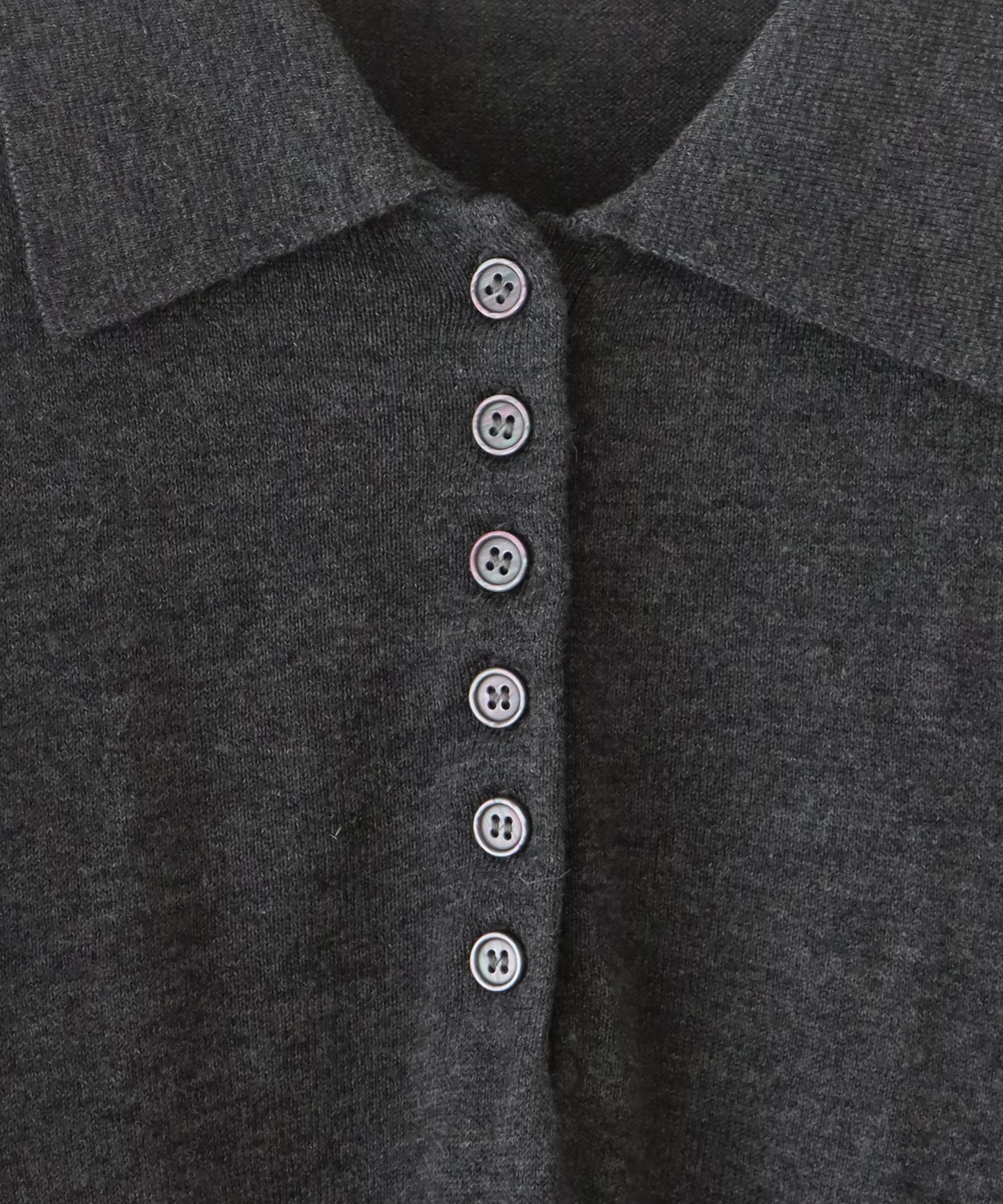 [J by blue]ウール混ポロ襟ニット