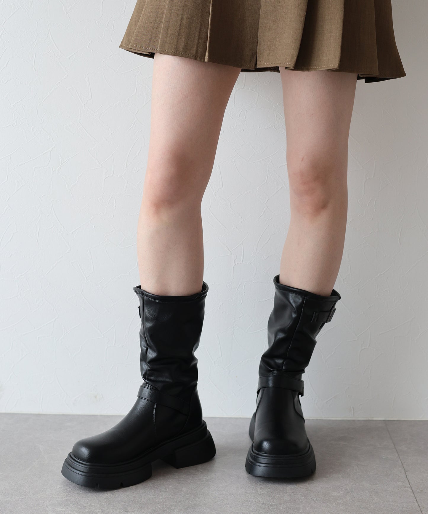 【早割5％OFF】サイドベルトミドルブーツ