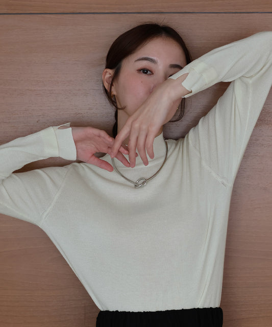 【早割5％OFF】ハイネックニット[ J by blue ]