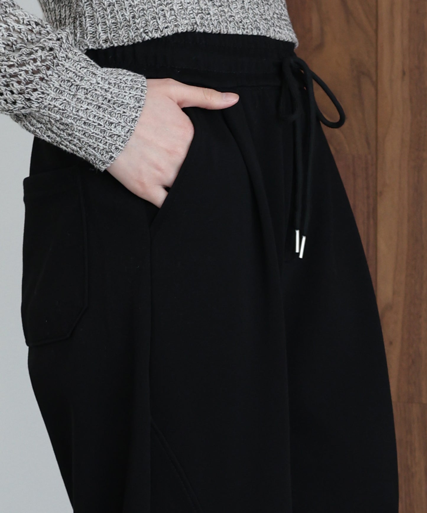 【早割5％OFF】タックスウェットパンツ