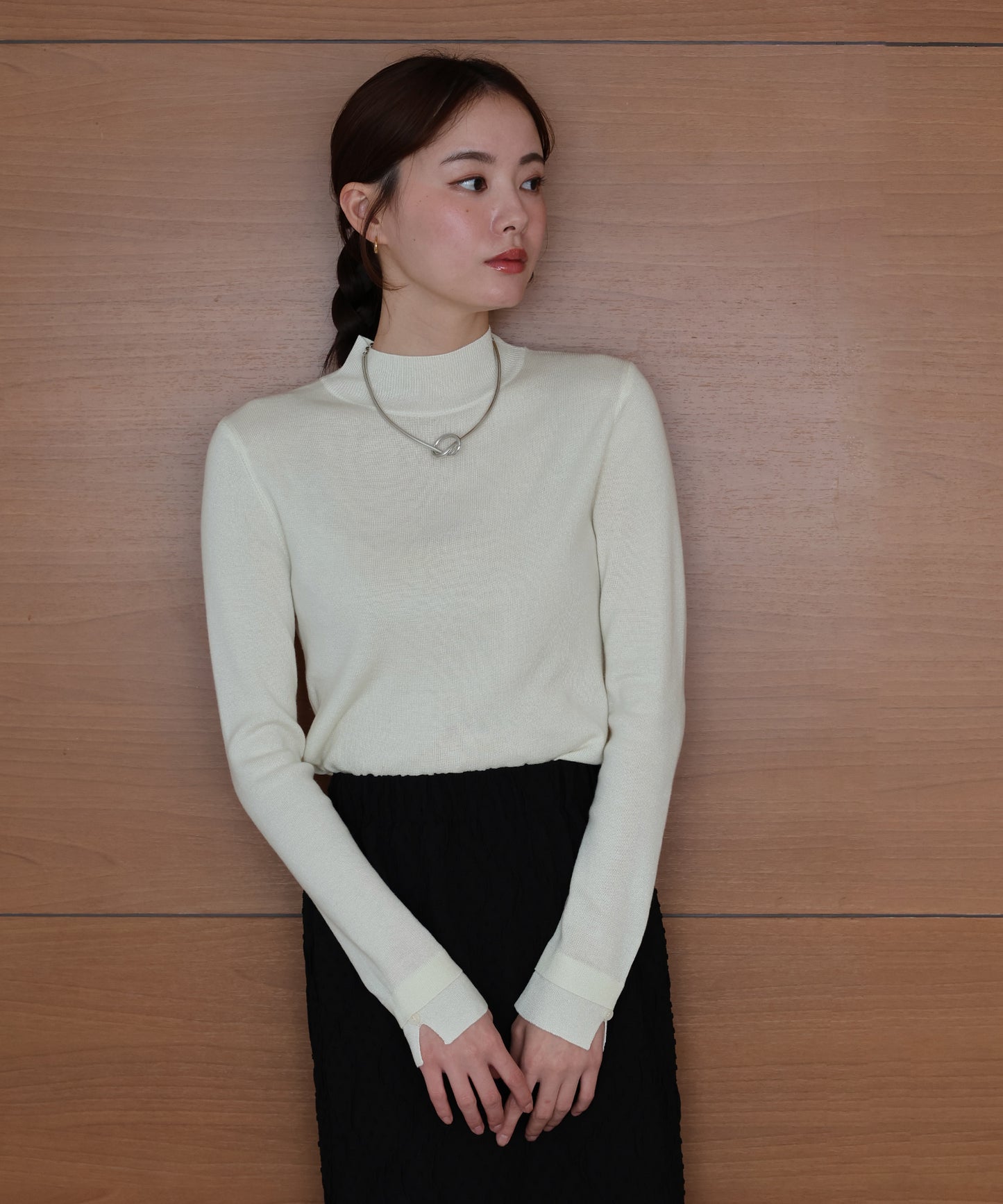 ハイネックニット[ J by blue ]