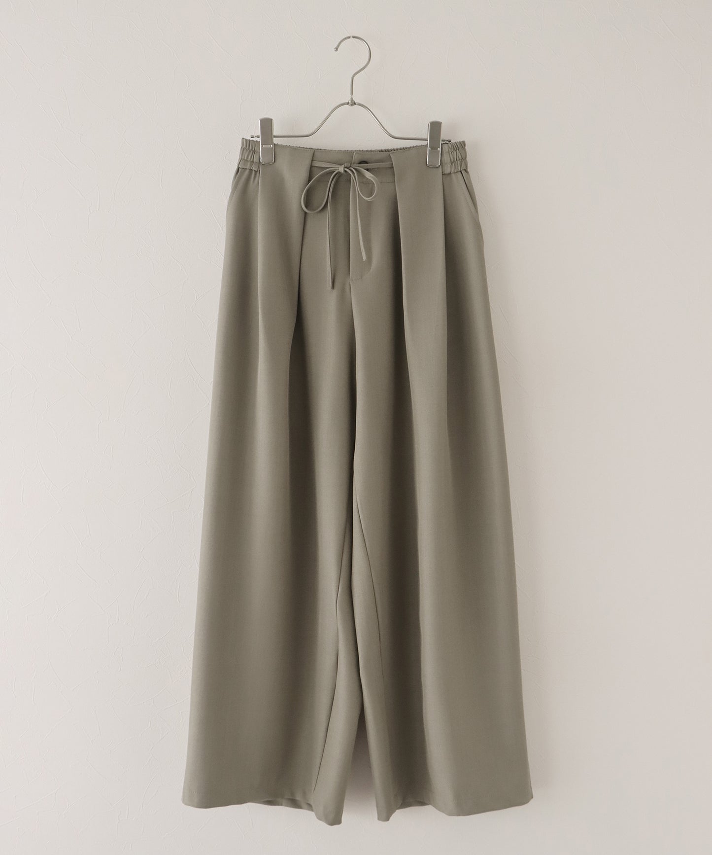 [J by blue]タックワイドパンツ