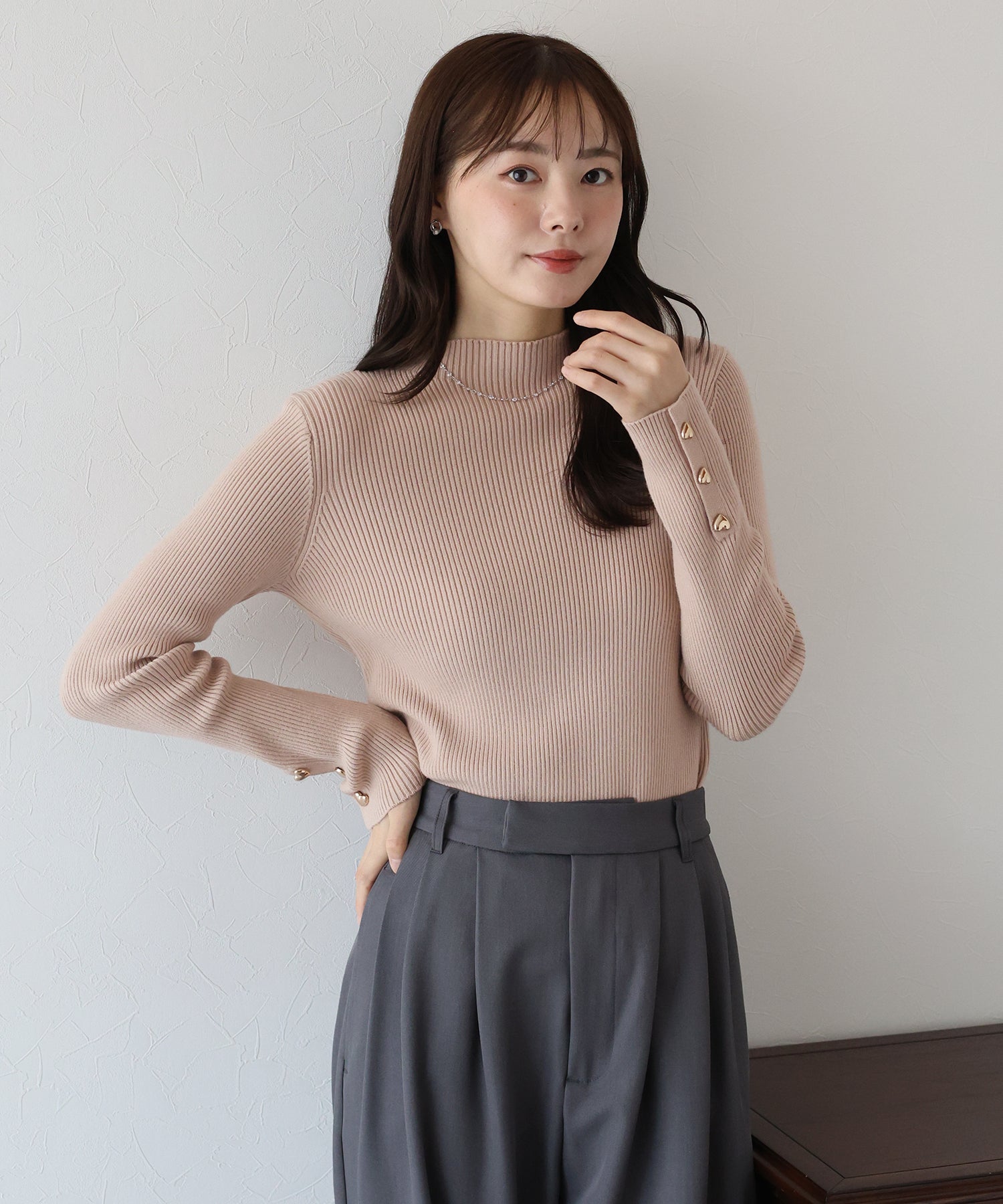 ハートボタンハイネックニット – BLUE ONLINE