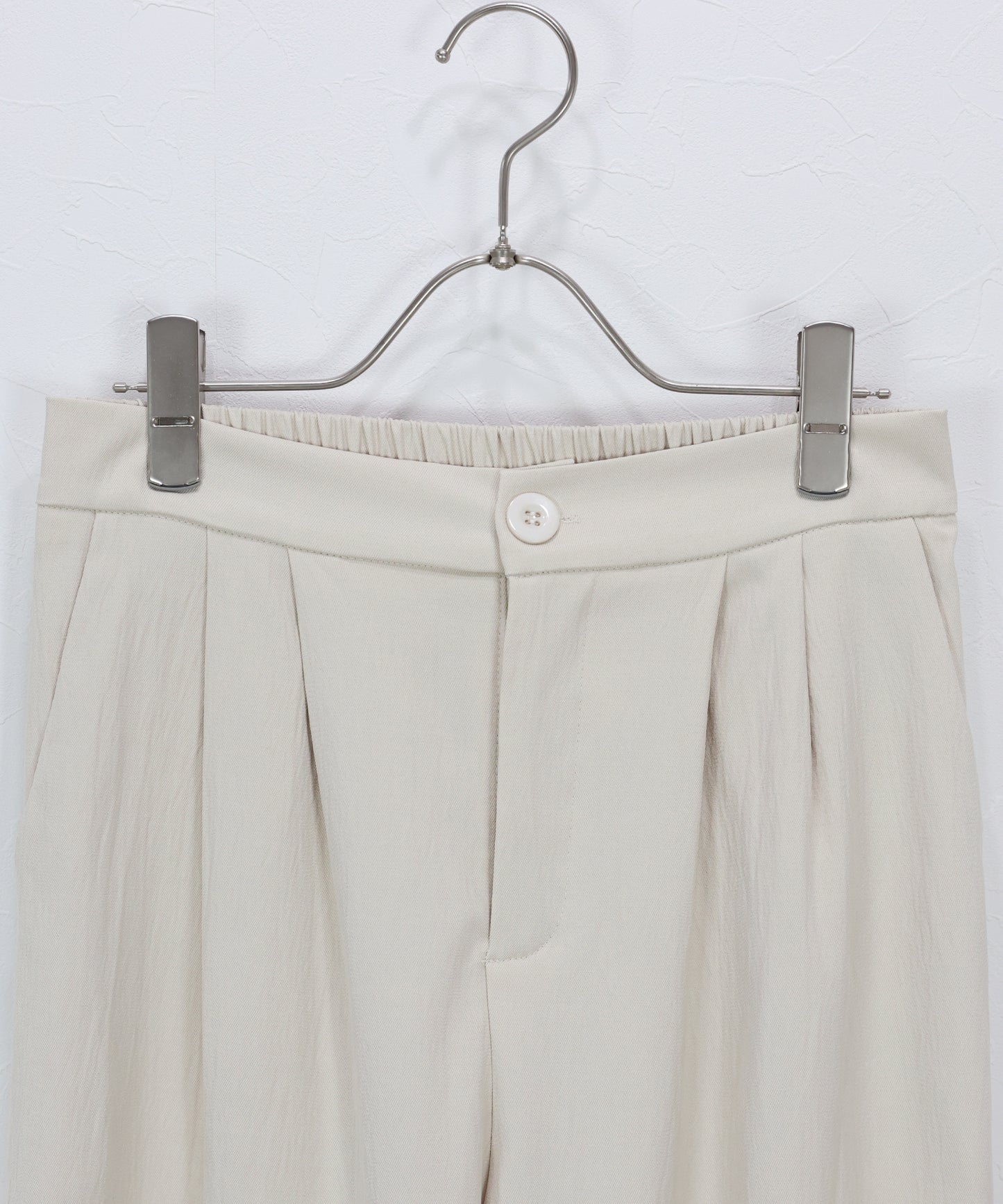 ショートベスト×ワイドパンツ セットアップ