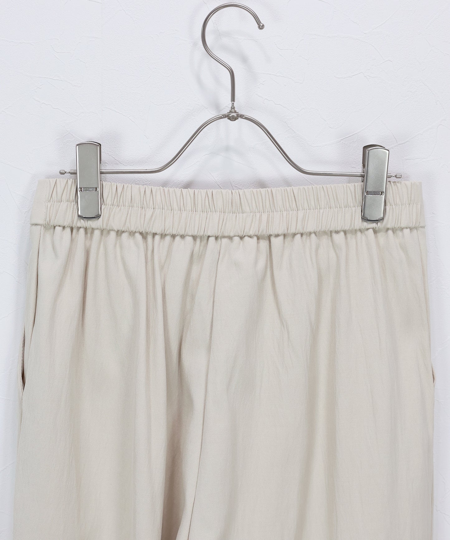 ショートベスト×ワイドパンツ セットアップ