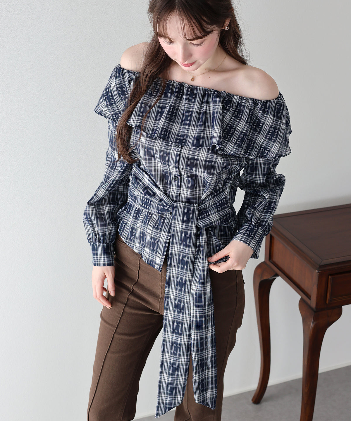 【早割5％OFF】オフショルチェックブラウス【メール便】