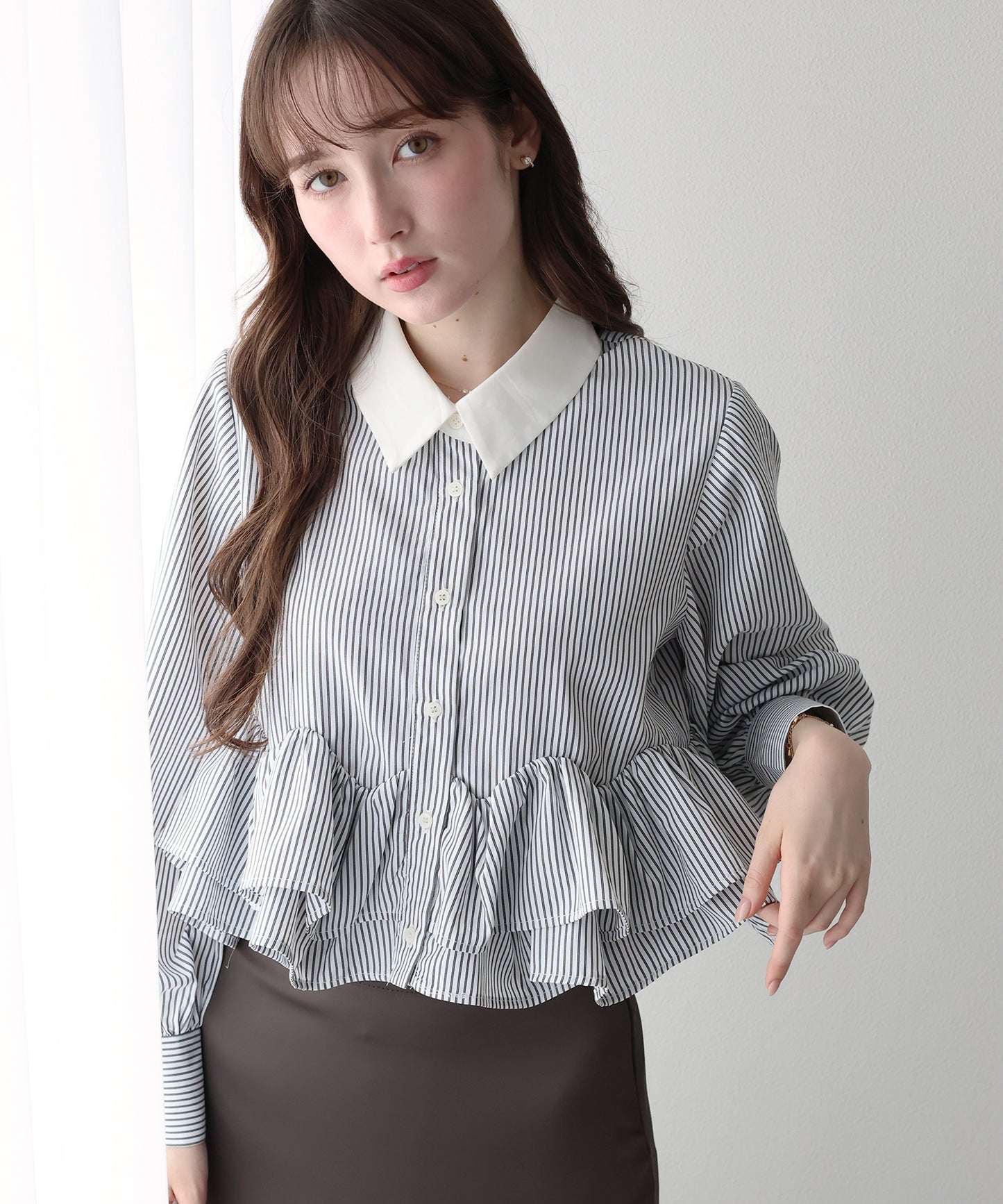 【早割5％OFF】フリルヘムロングスリーブブラウス【メール便】