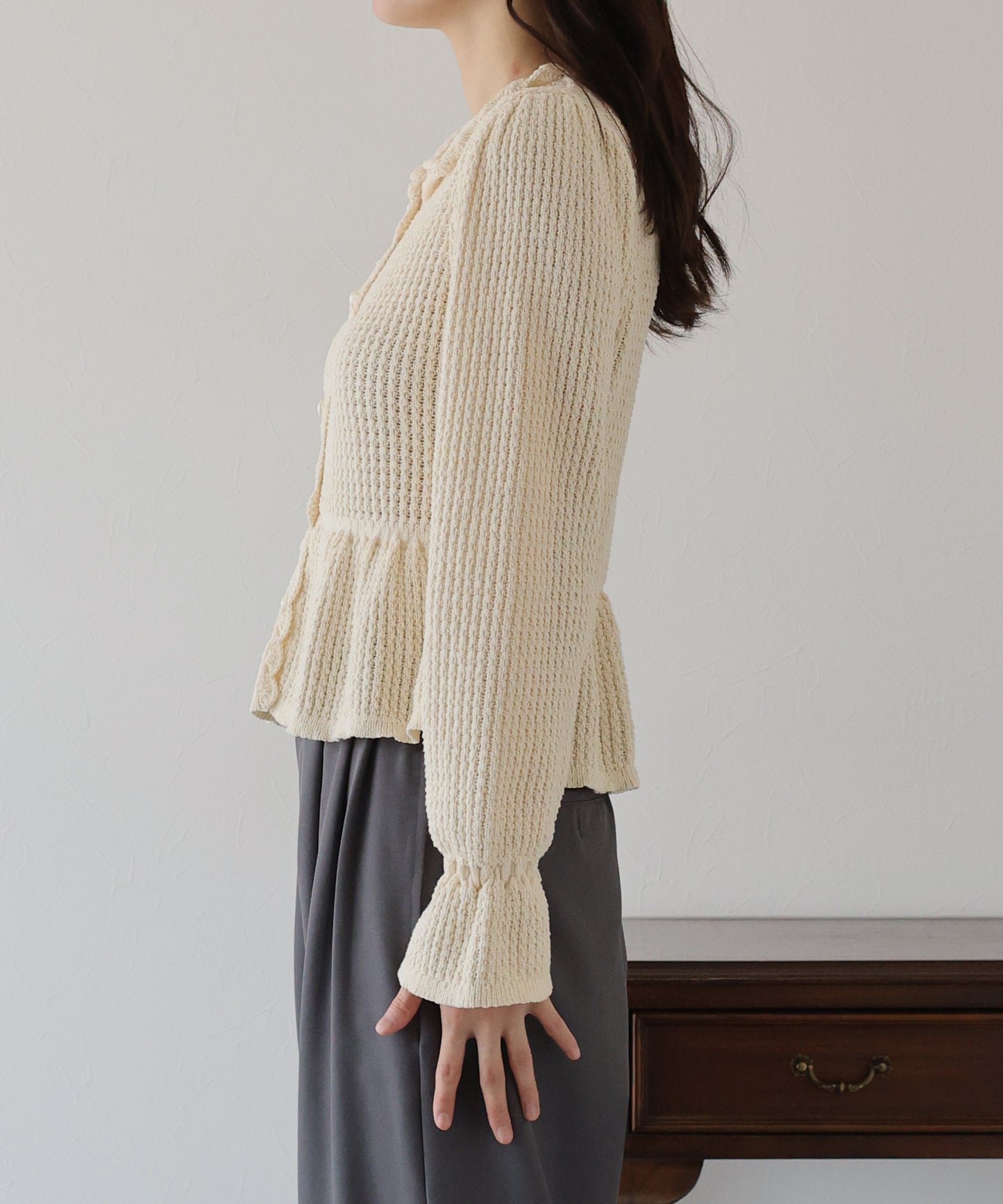 【TIME SALE】パールボタンペプラムニット