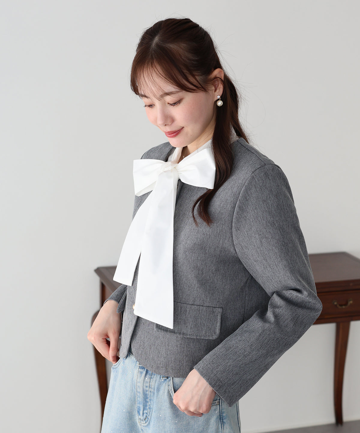 【早割5％OFF】ゴールドボタンノーカラージャケット