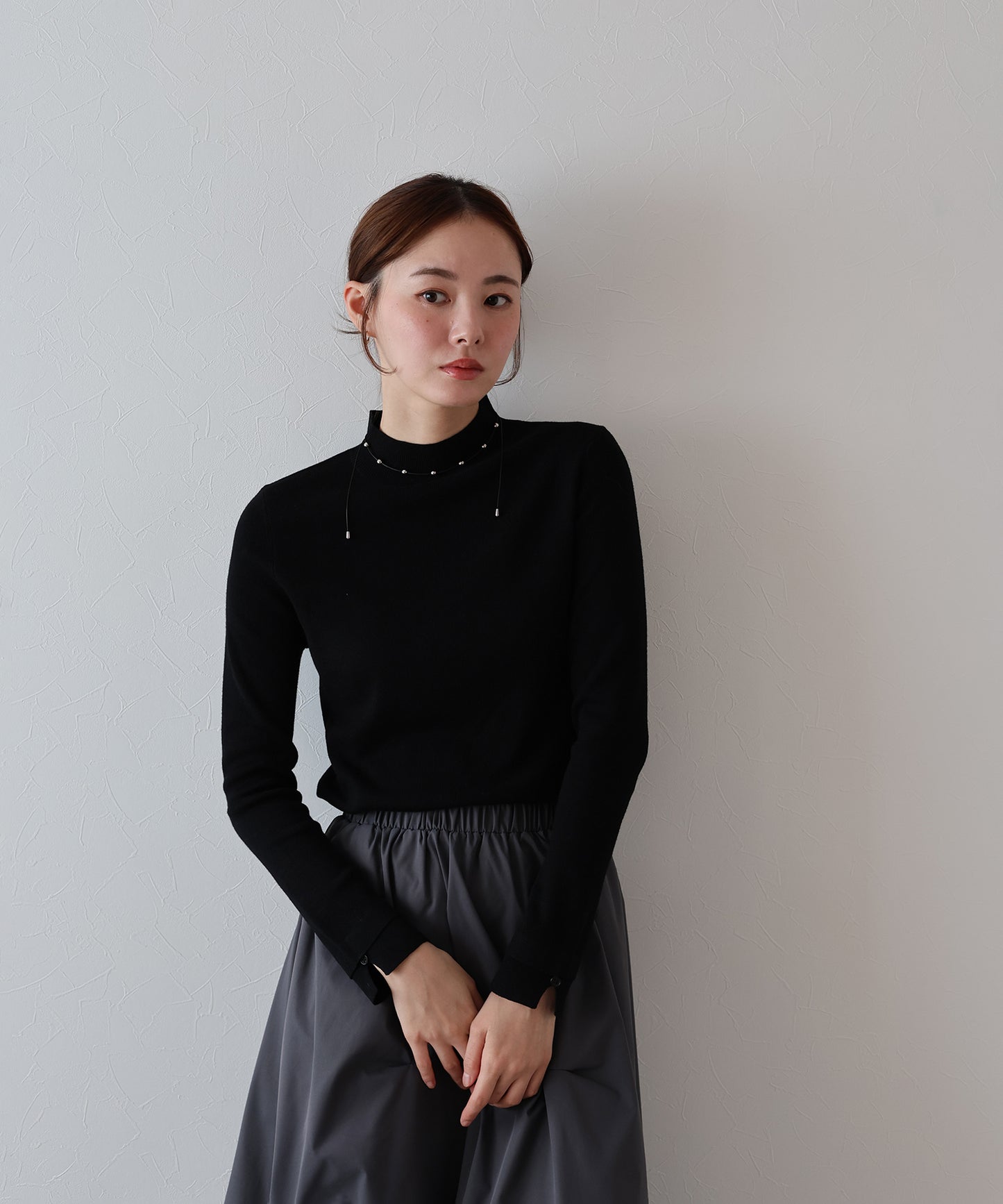 ハイネックニット[ J by blue ]