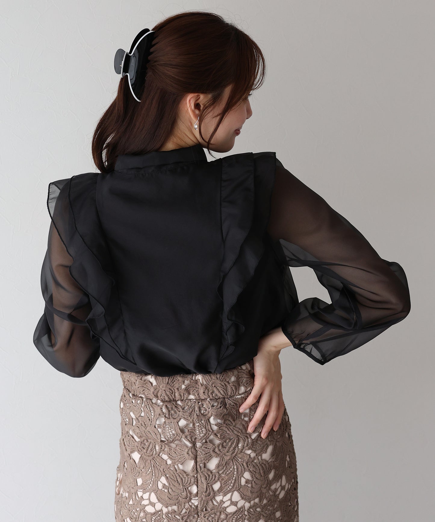 【早割5％OFF】フリルリボンブラウス【ネコポス】