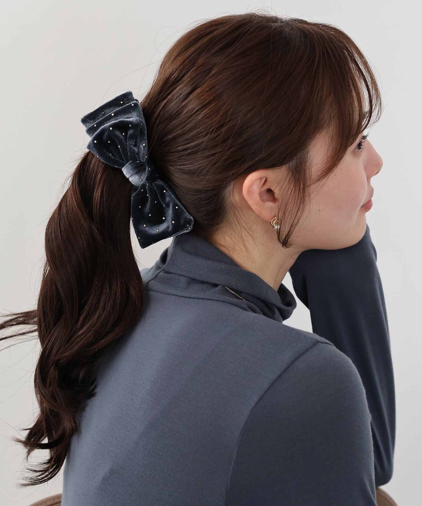 スタッズベロアバナナクリップ