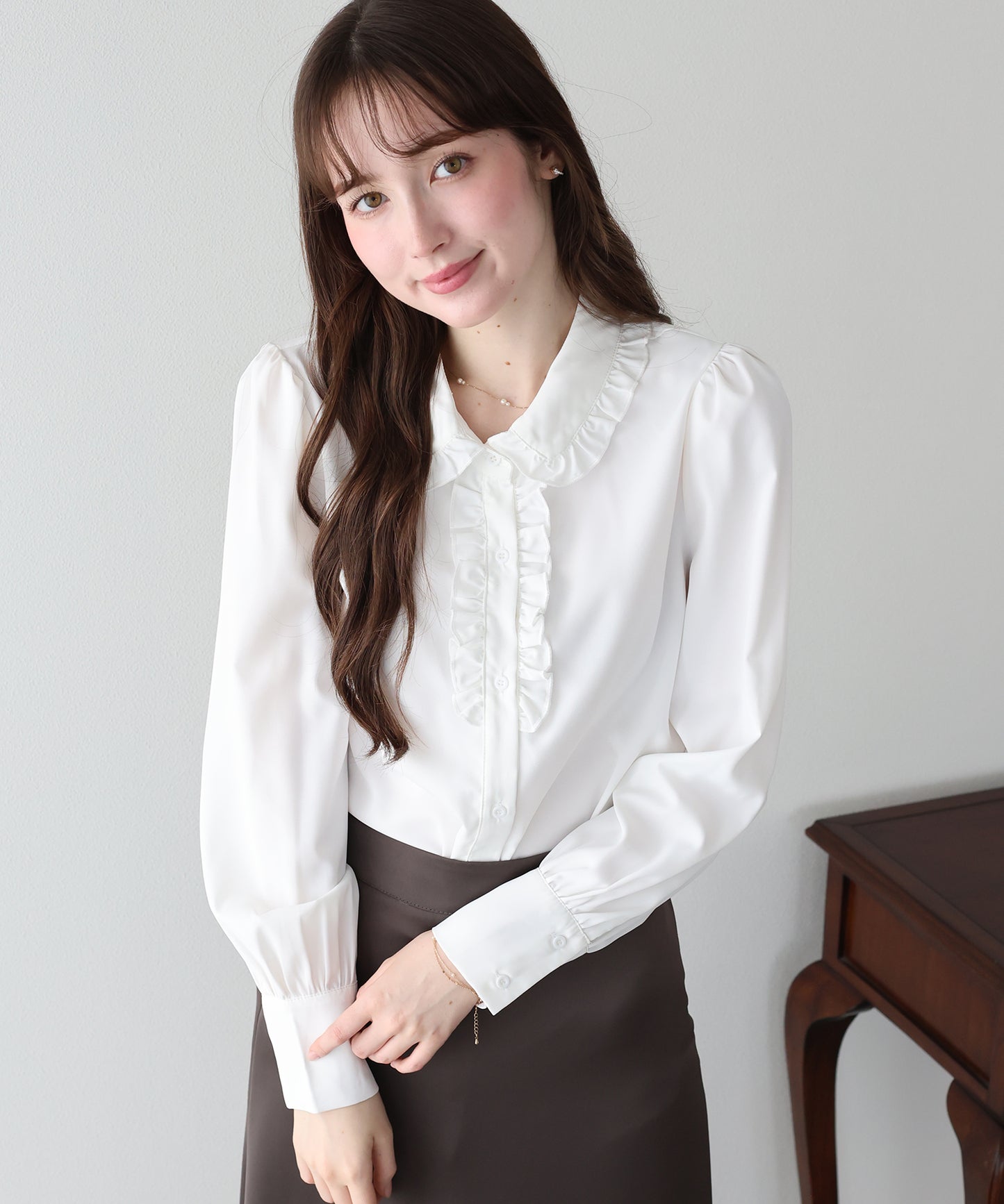 【早割5％OFF】フロントフリルブラウス【メール便】