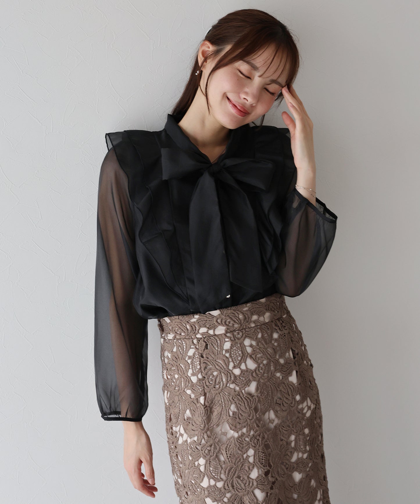【早割5％OFF】フリルリボンブラウス【ネコポス】