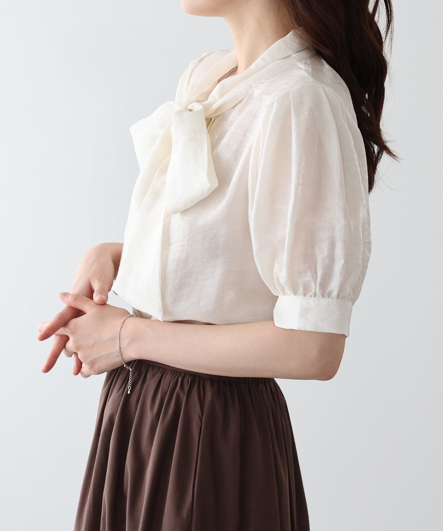 【早割5％OFF】リボンシアーサテンブラウス【メール便】