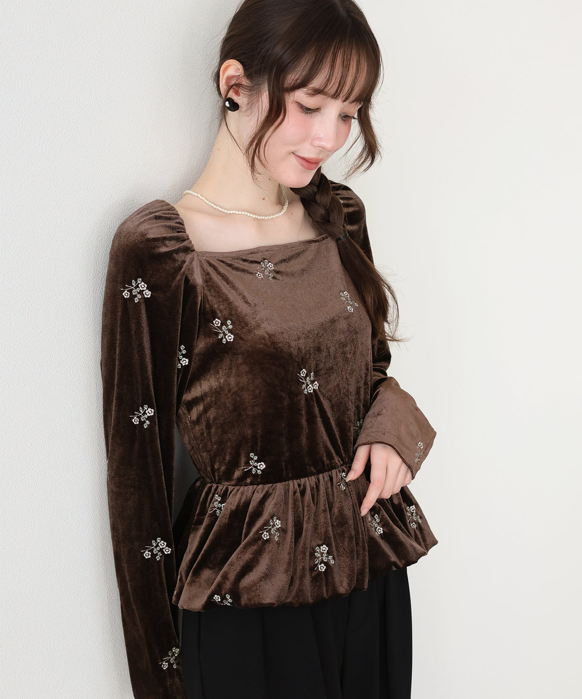 【早割5％OFF】ペプラムベロアトップス