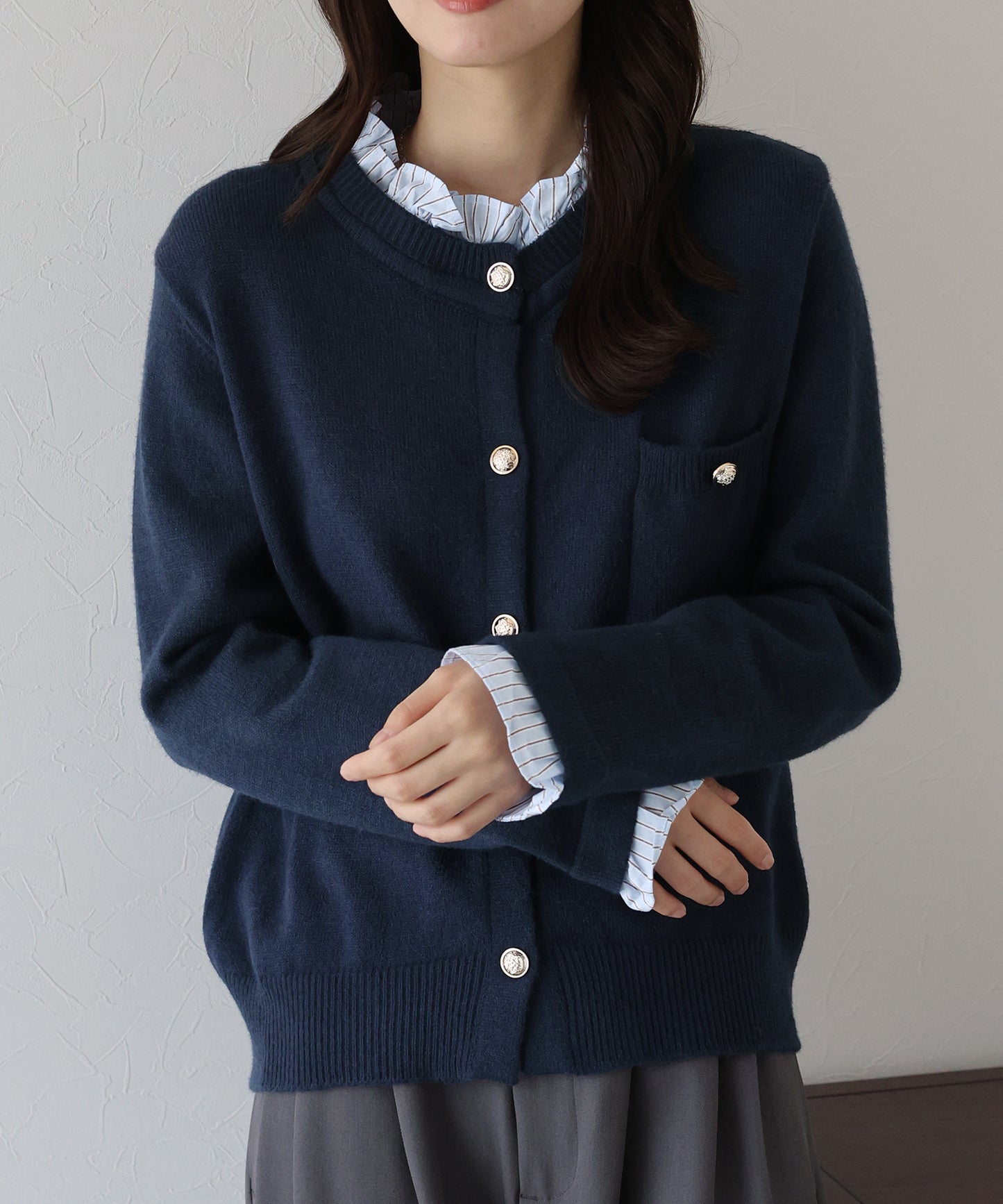 フリルシャツ襟カーディガン