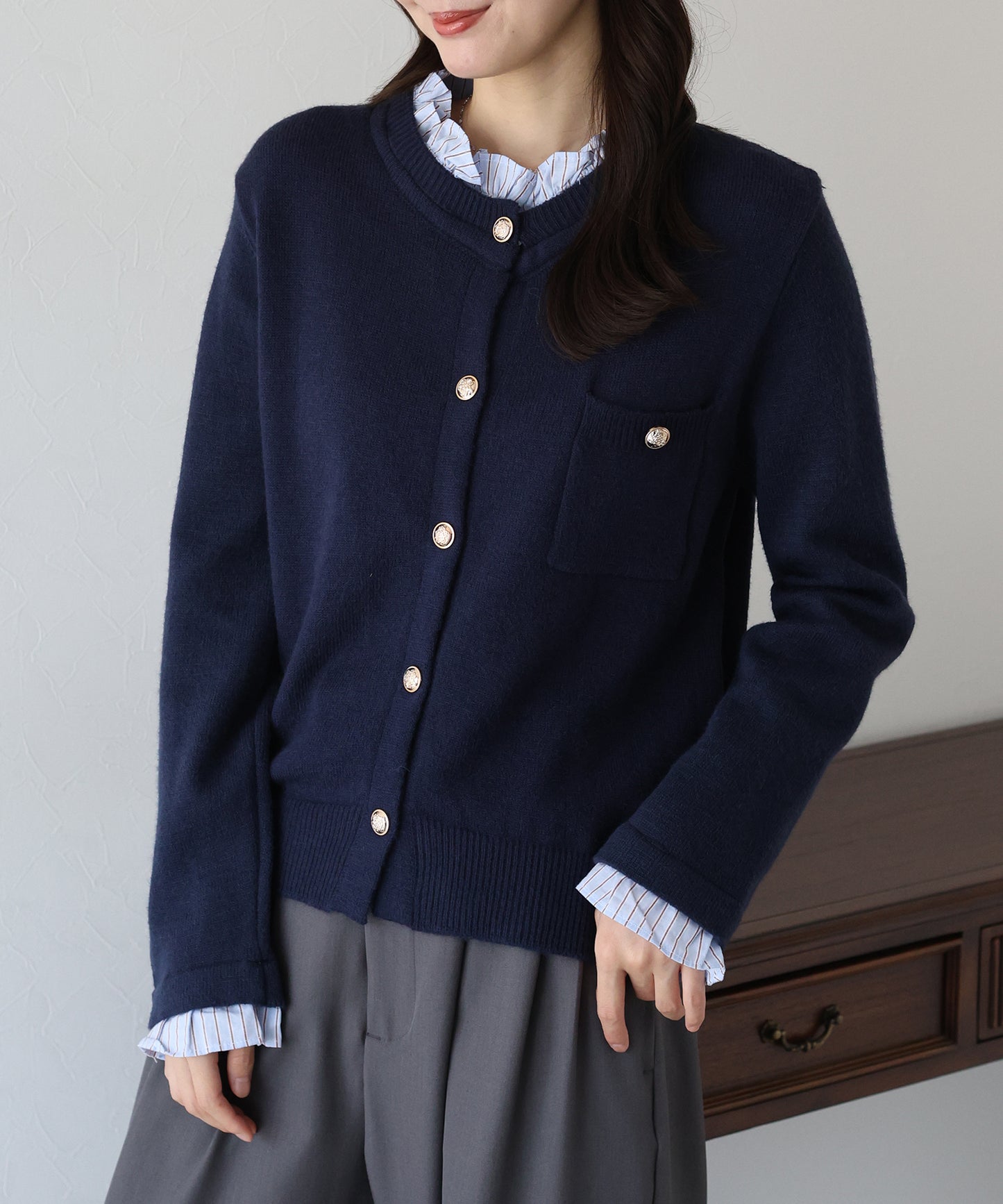 【早割5％OFF】フリルシャツ襟カーディガン
