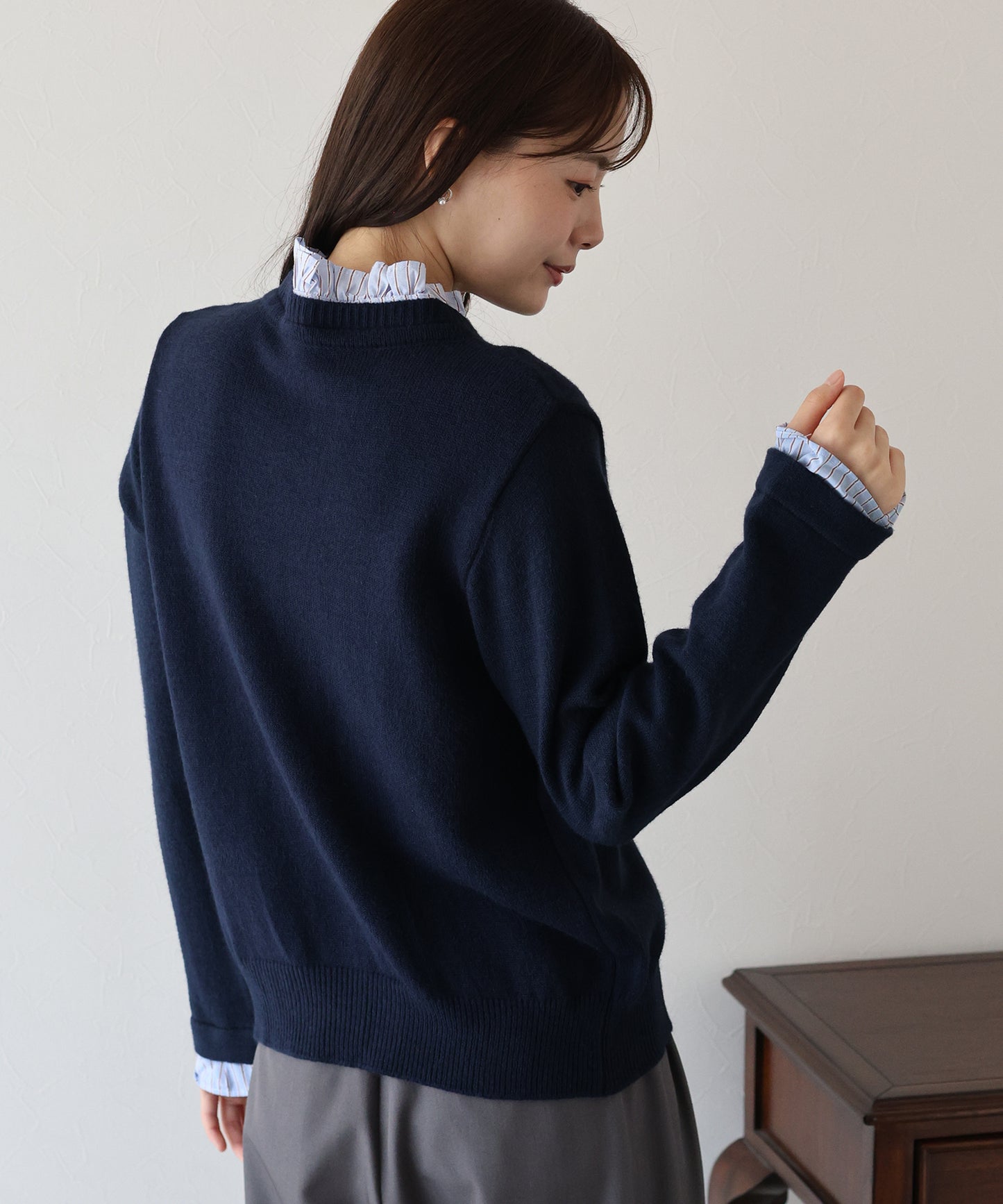 フリルシャツ襟カーディガン