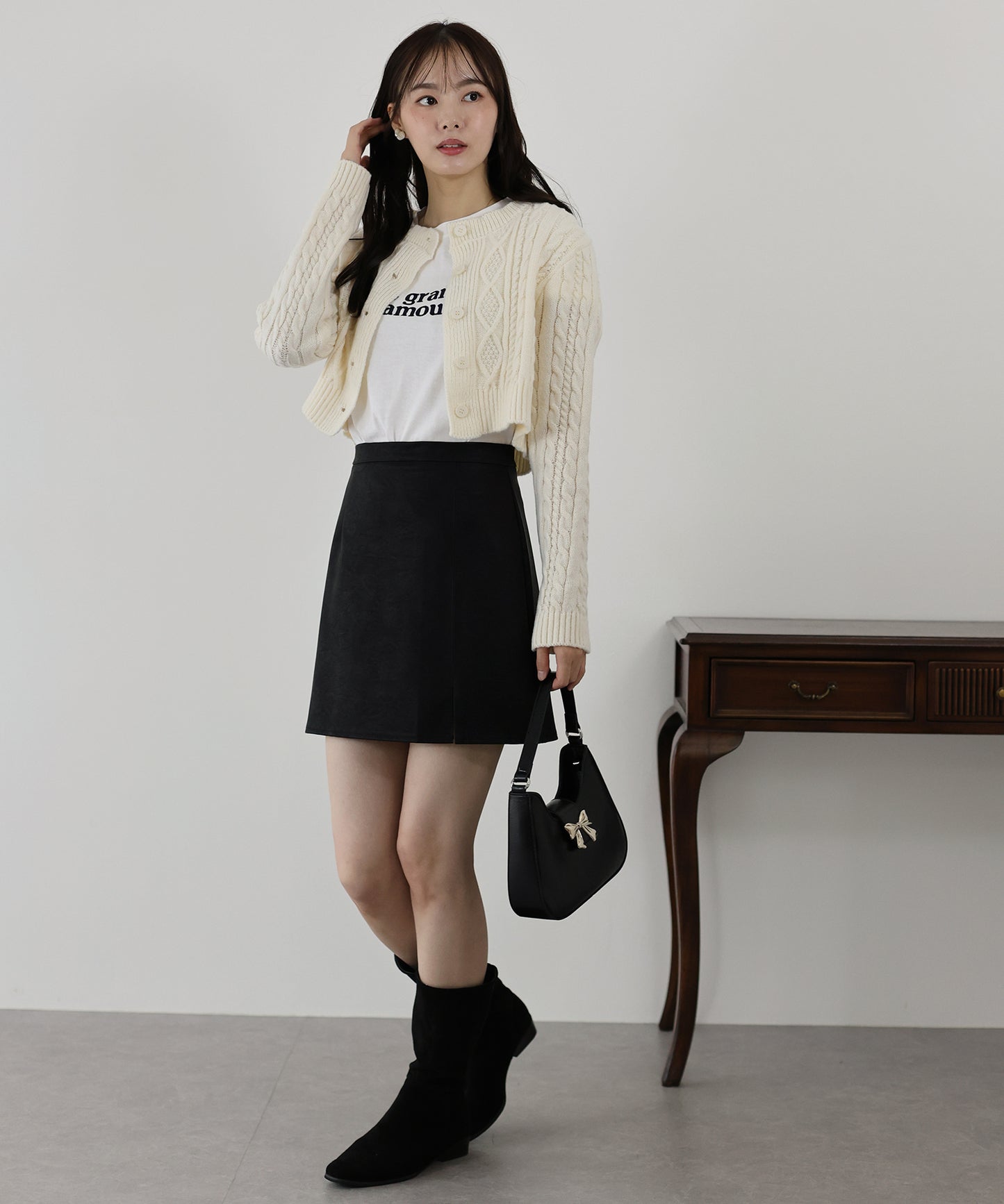 【SALE】クロップドケーブルカーディガン