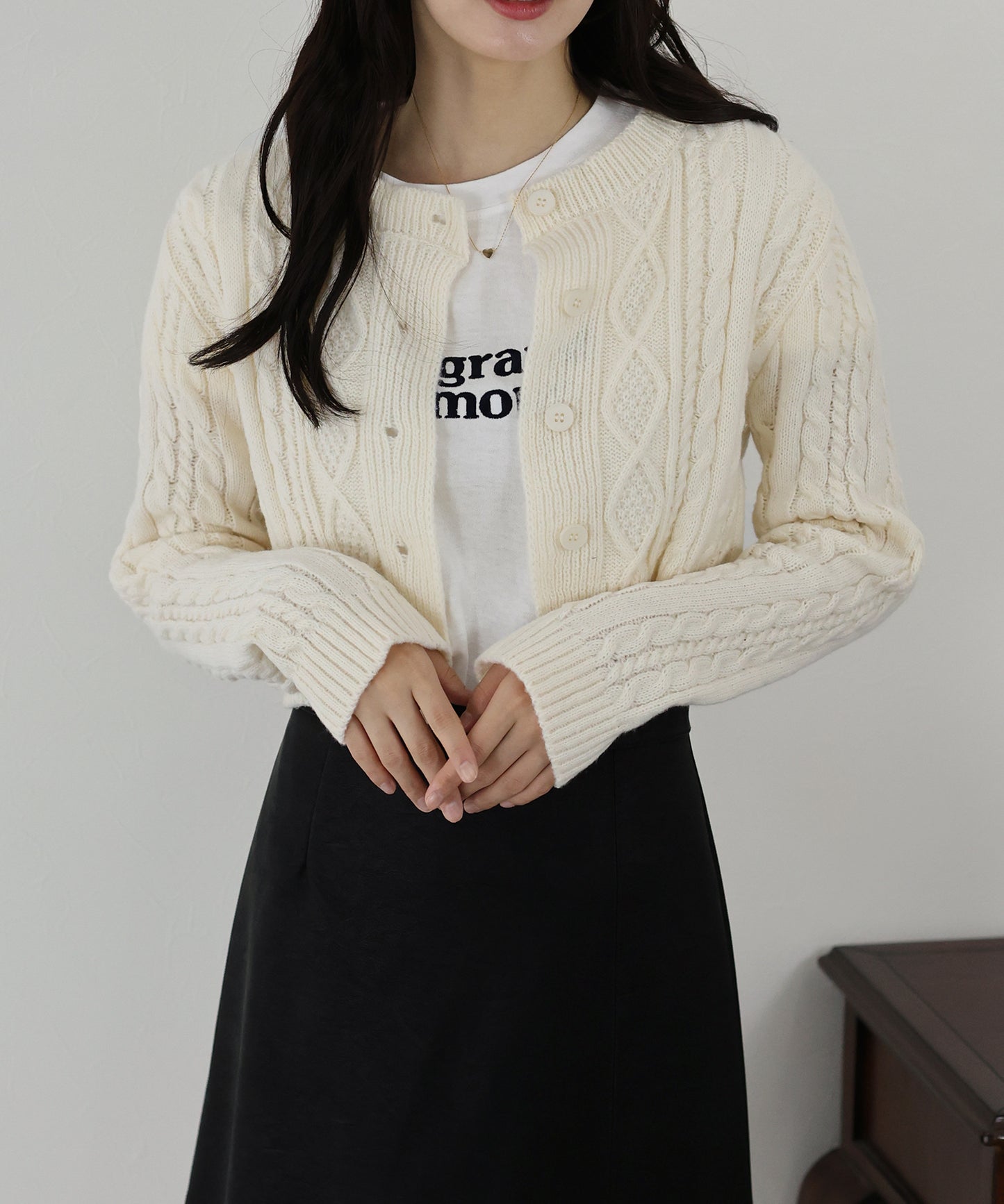 【SALE】クロップドケーブルカーディガン