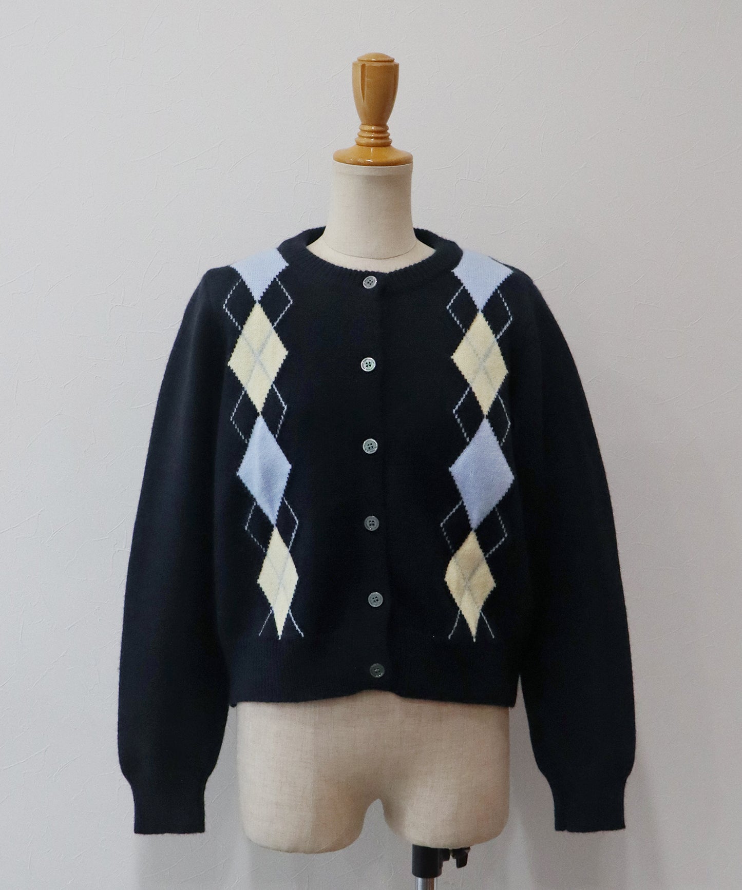 アーガイル柄カーディガン