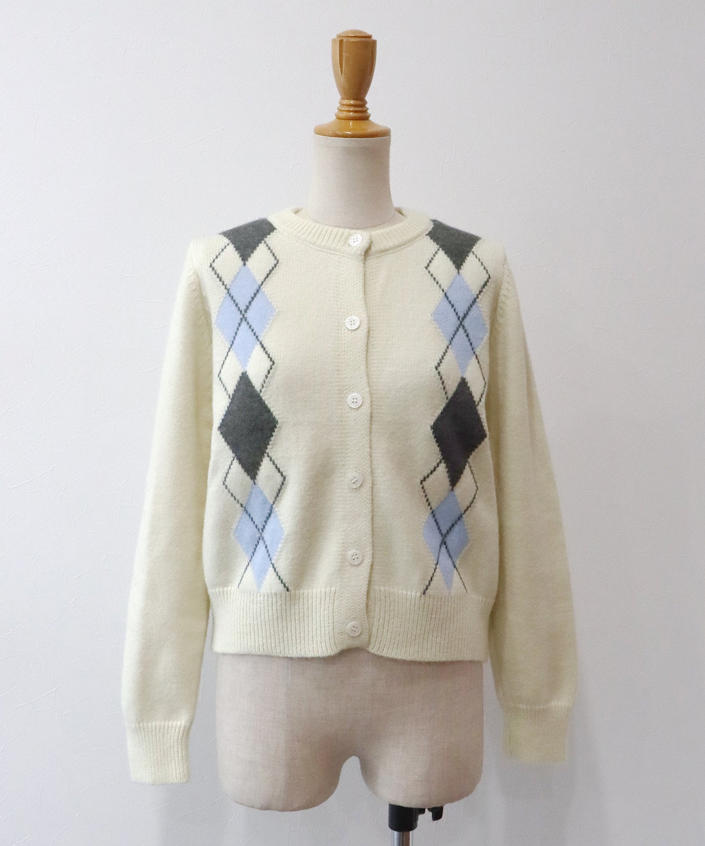アーガイル柄カーディガン