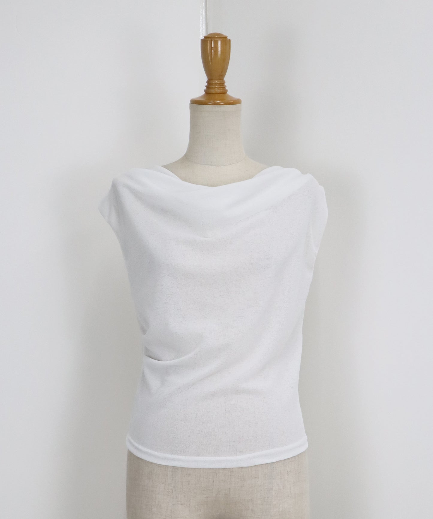 【TIME SALE】ドレープネックフレンチシアーTシャツ【ネコポス】