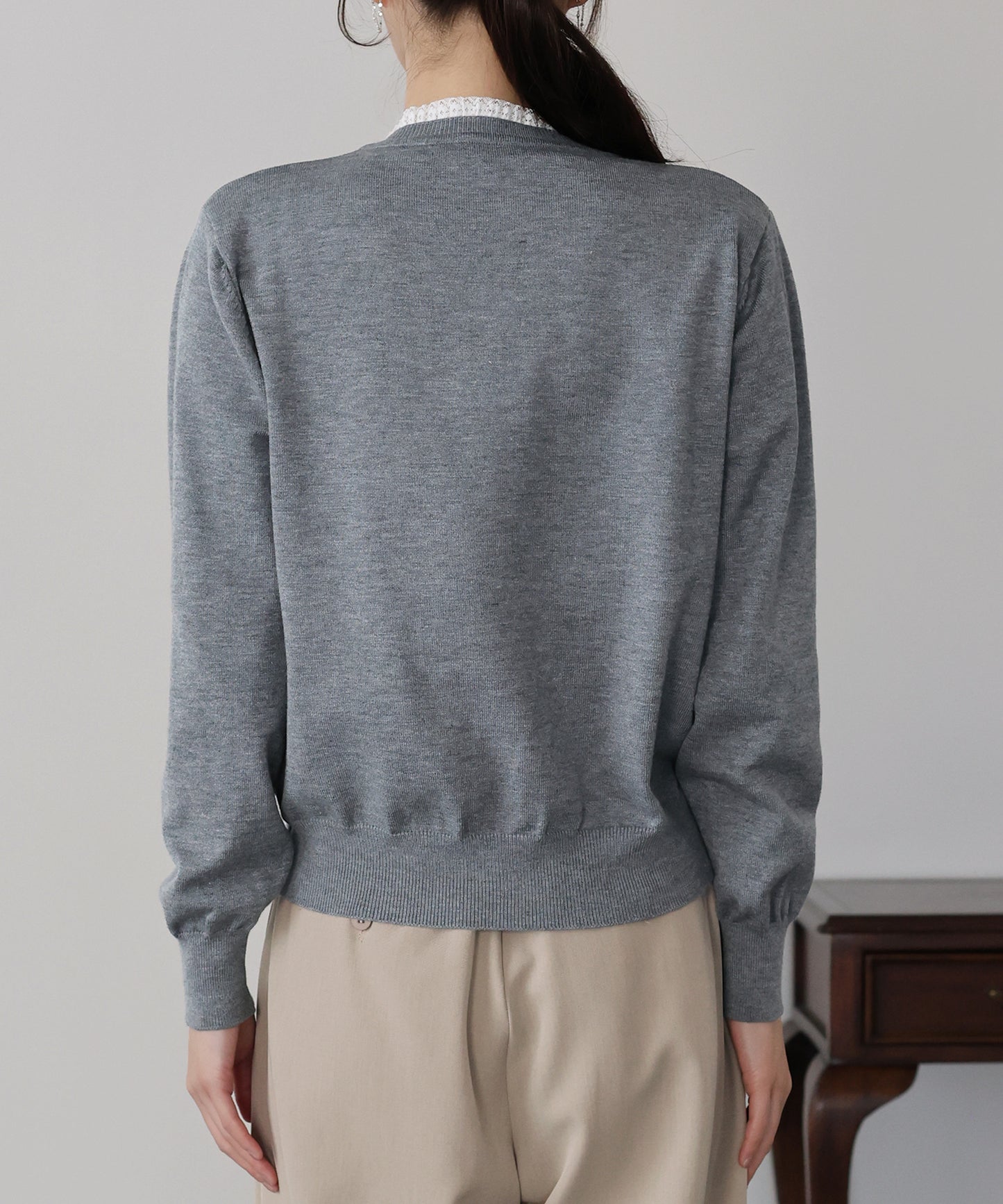 【早割5％OFF】レーストリムパールボタンカーディガン