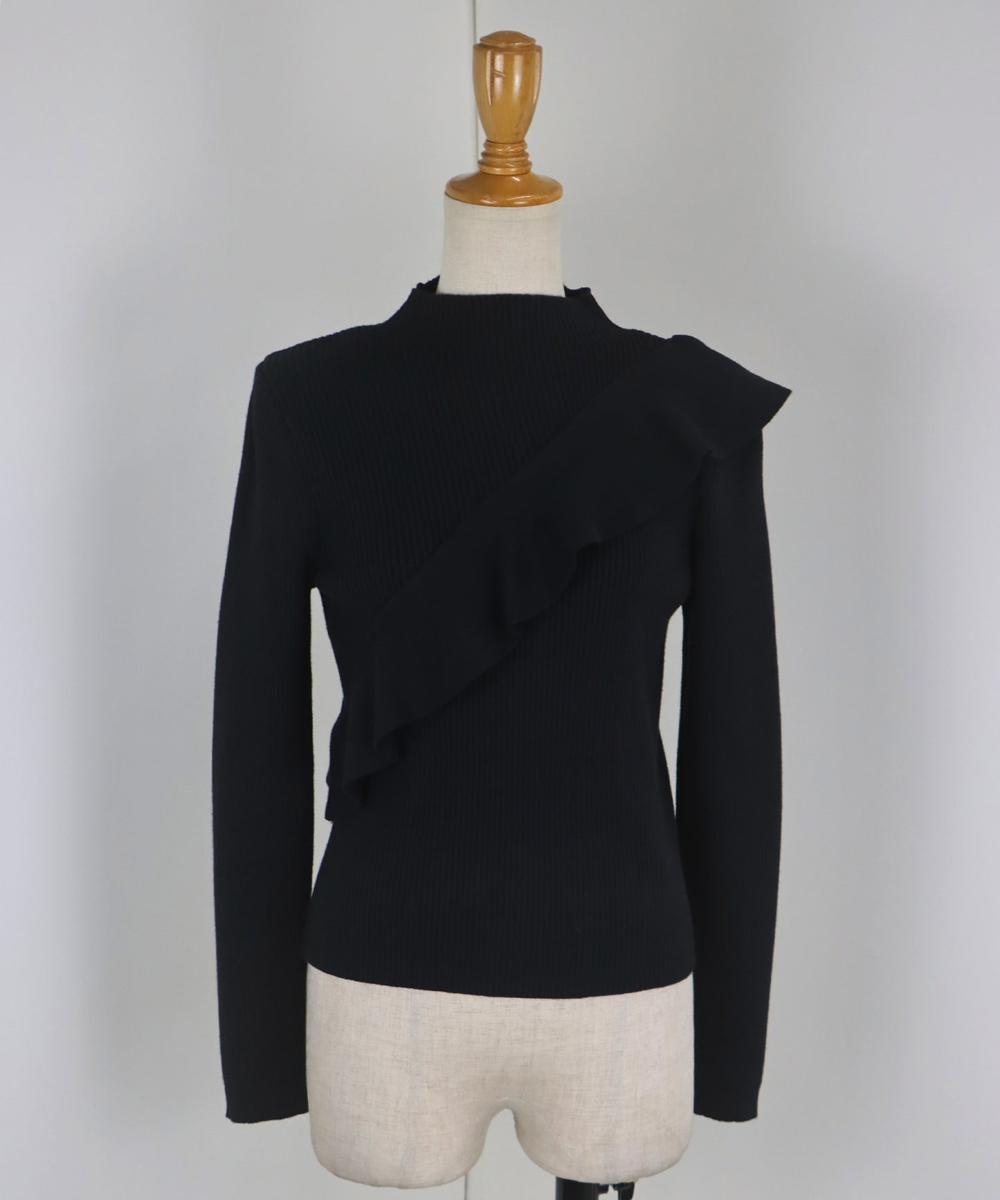 【TIME SALE】アシメフリルリブニット