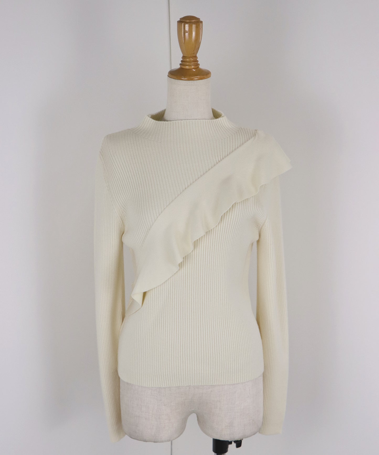 【TIME SALE】アシメフリルリブニット