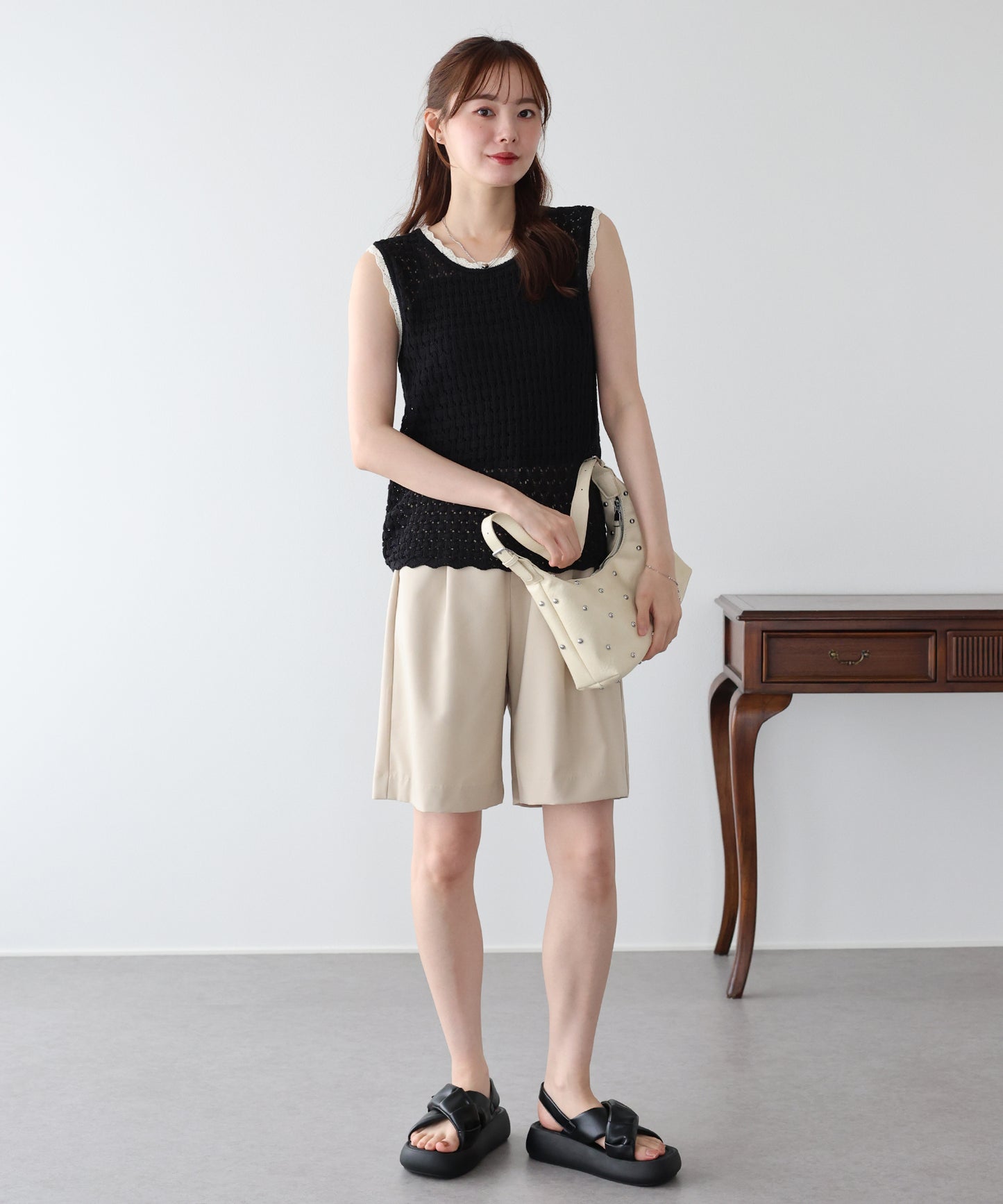 【SALE】バイカラースカラップニットベスト【メール便】