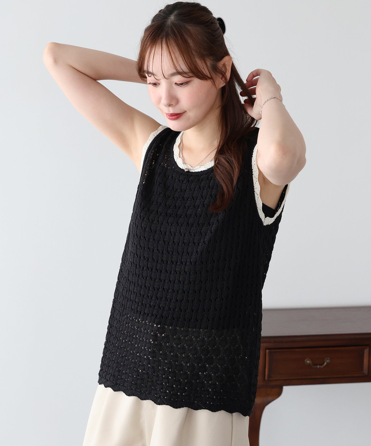 【早割5％OFF】バイカラースカラップニットベスト【メール便】