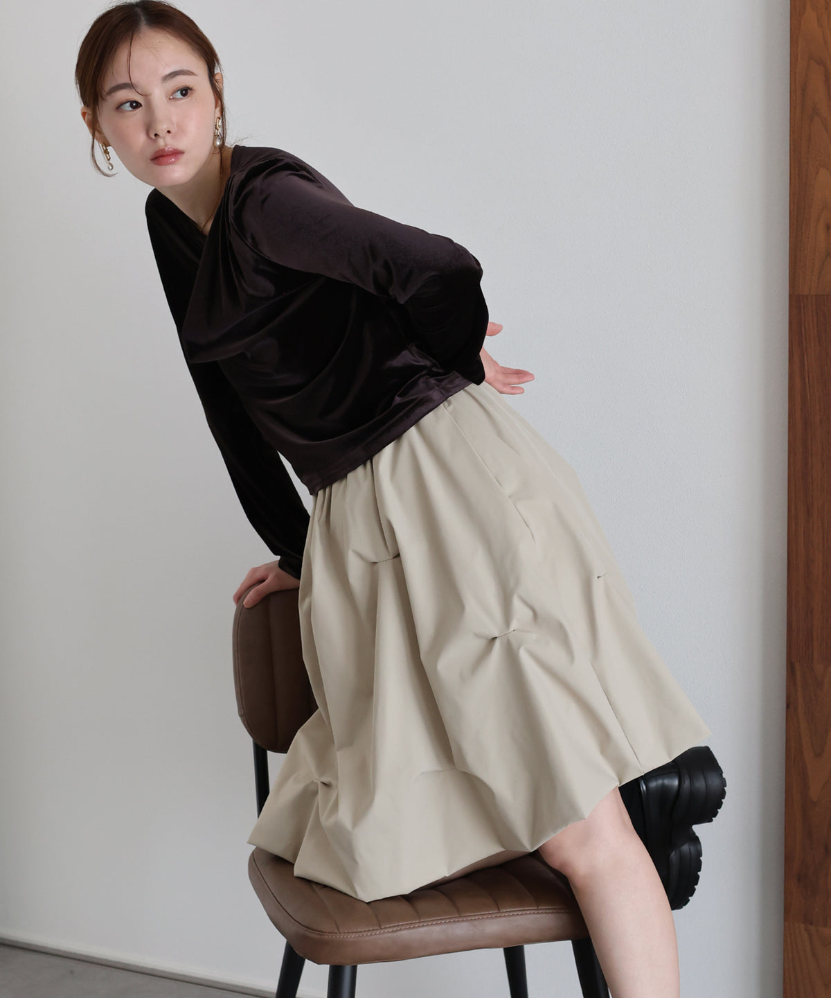 【早割5％OFF】ランダムタックバルーンミディスカート