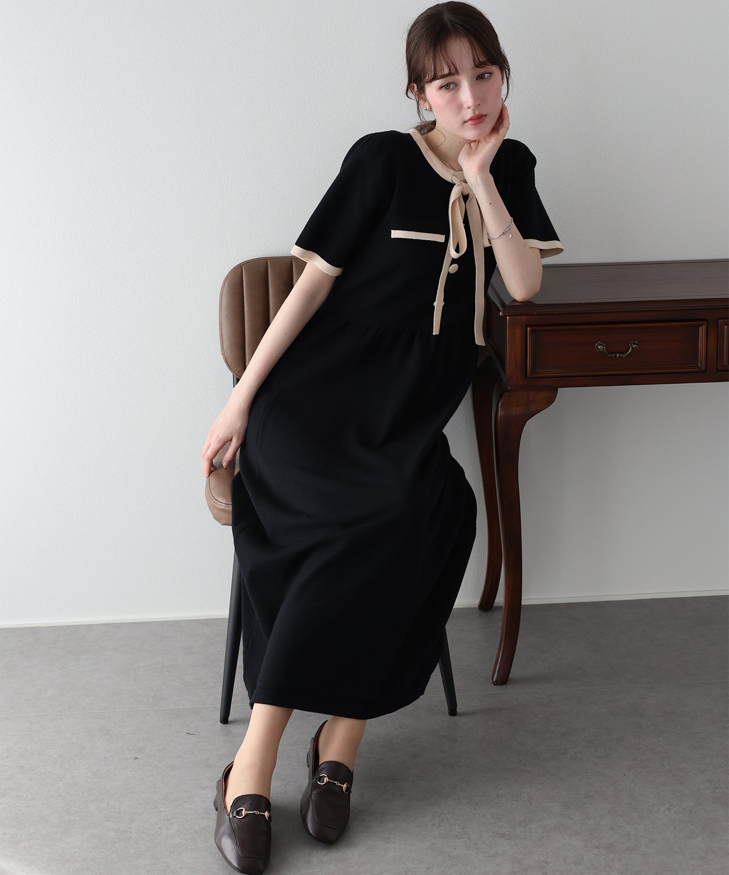 【早割5％OFF】バイカラーニットワンピース