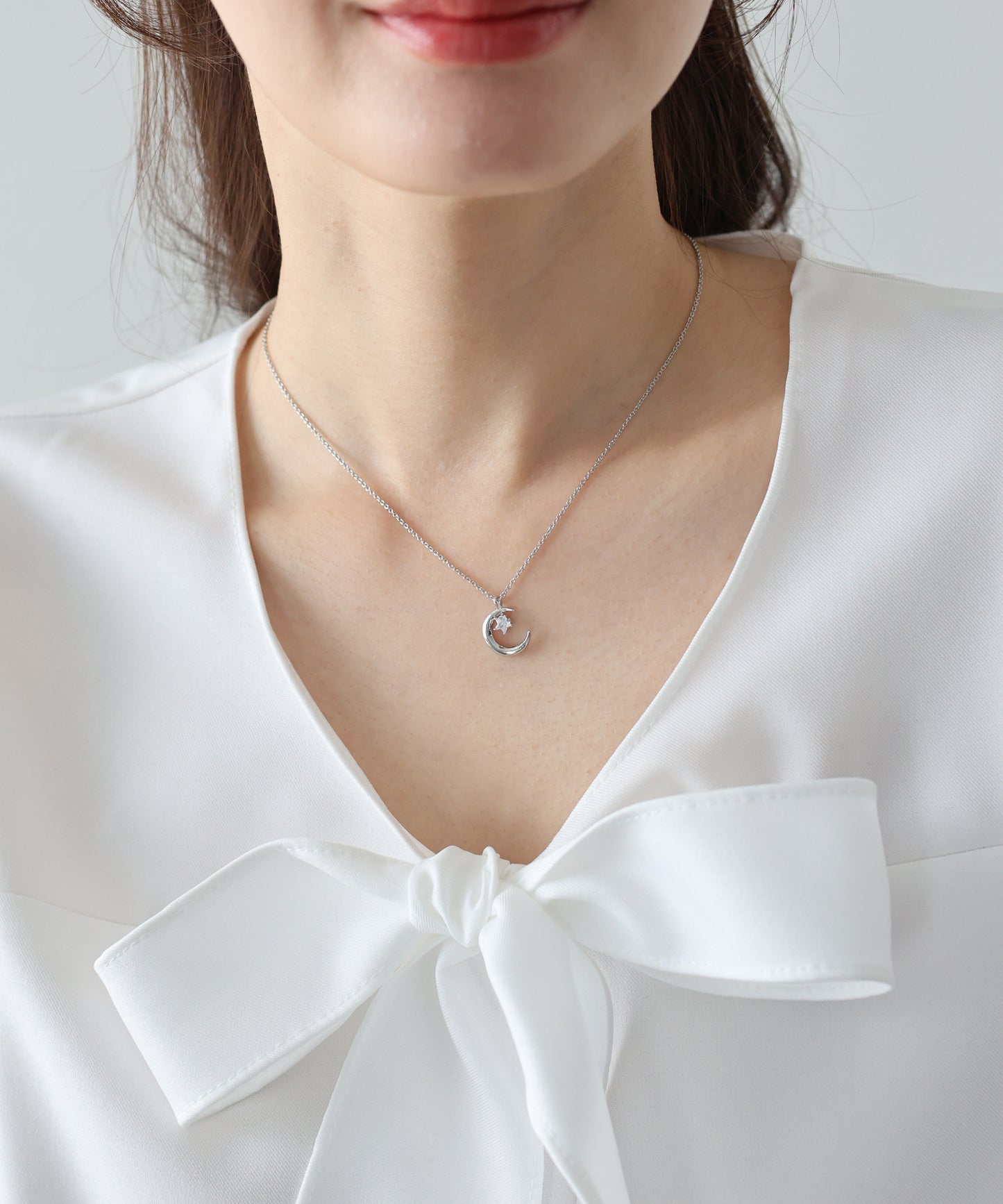 【早割5％OFF】ムーンスターネックレス【ネコポス】