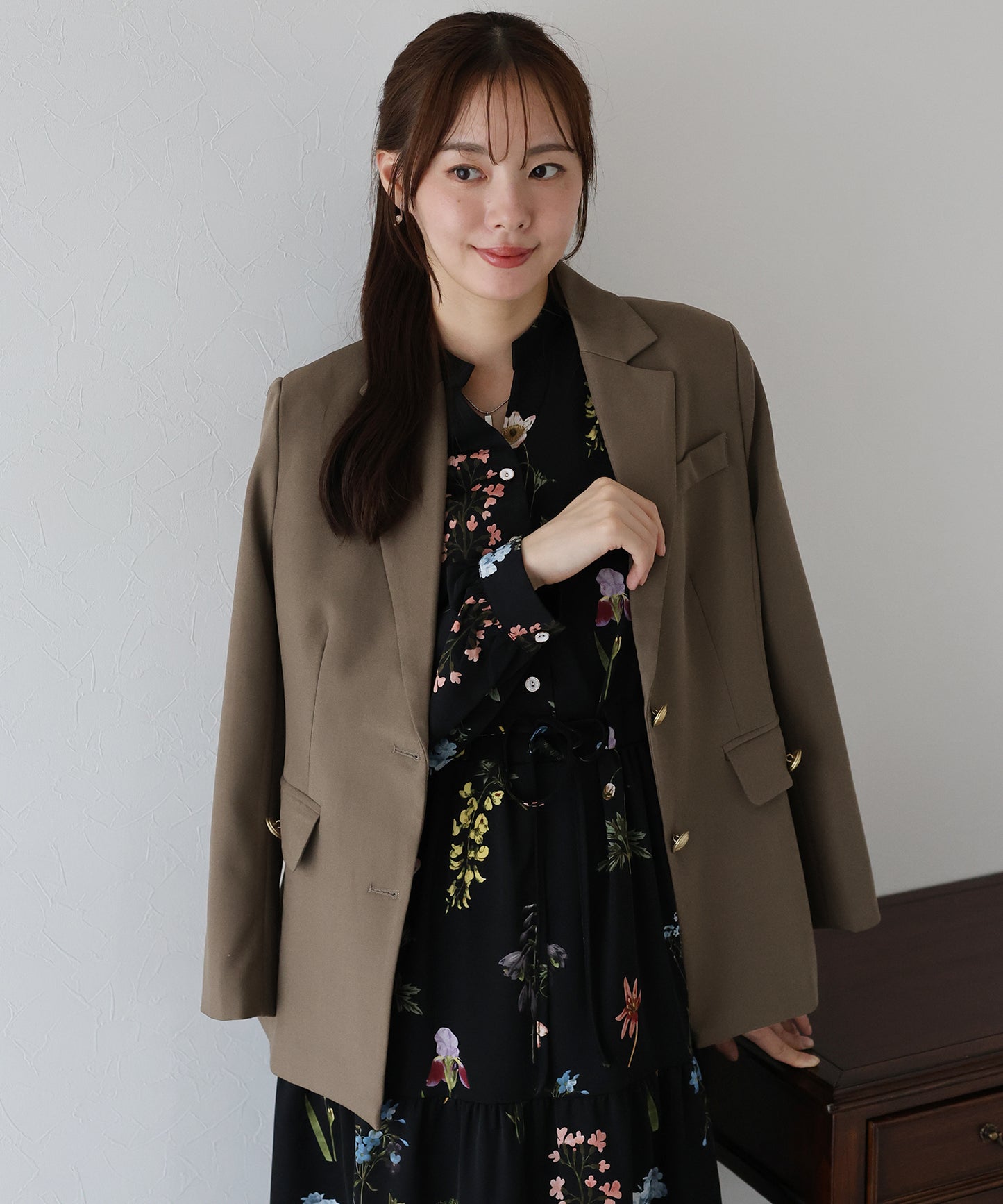 【TIME SALE】【ウォッシャブル】金ボタンダブルジャケット