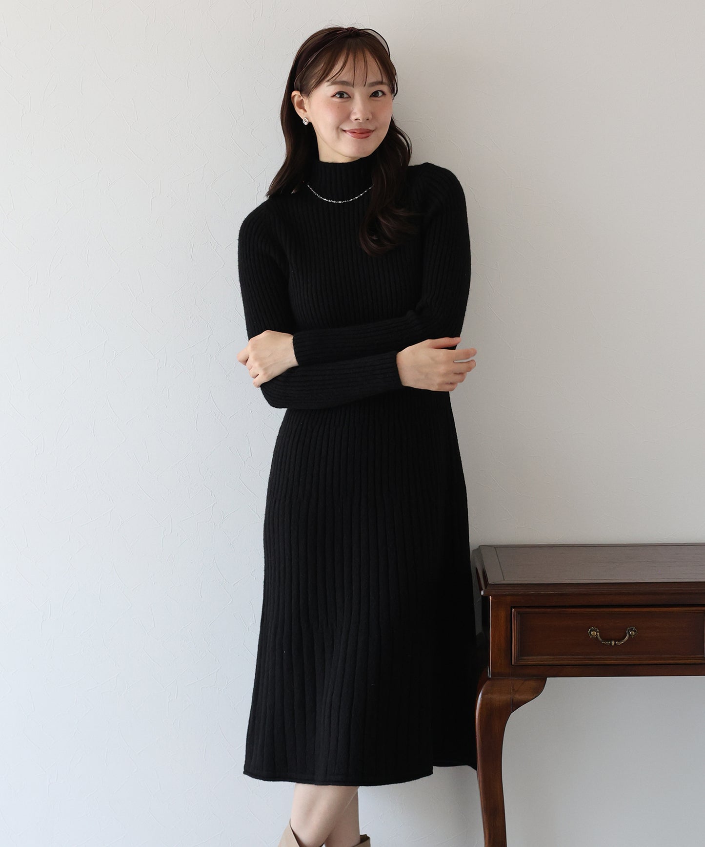 リブニットワンピース