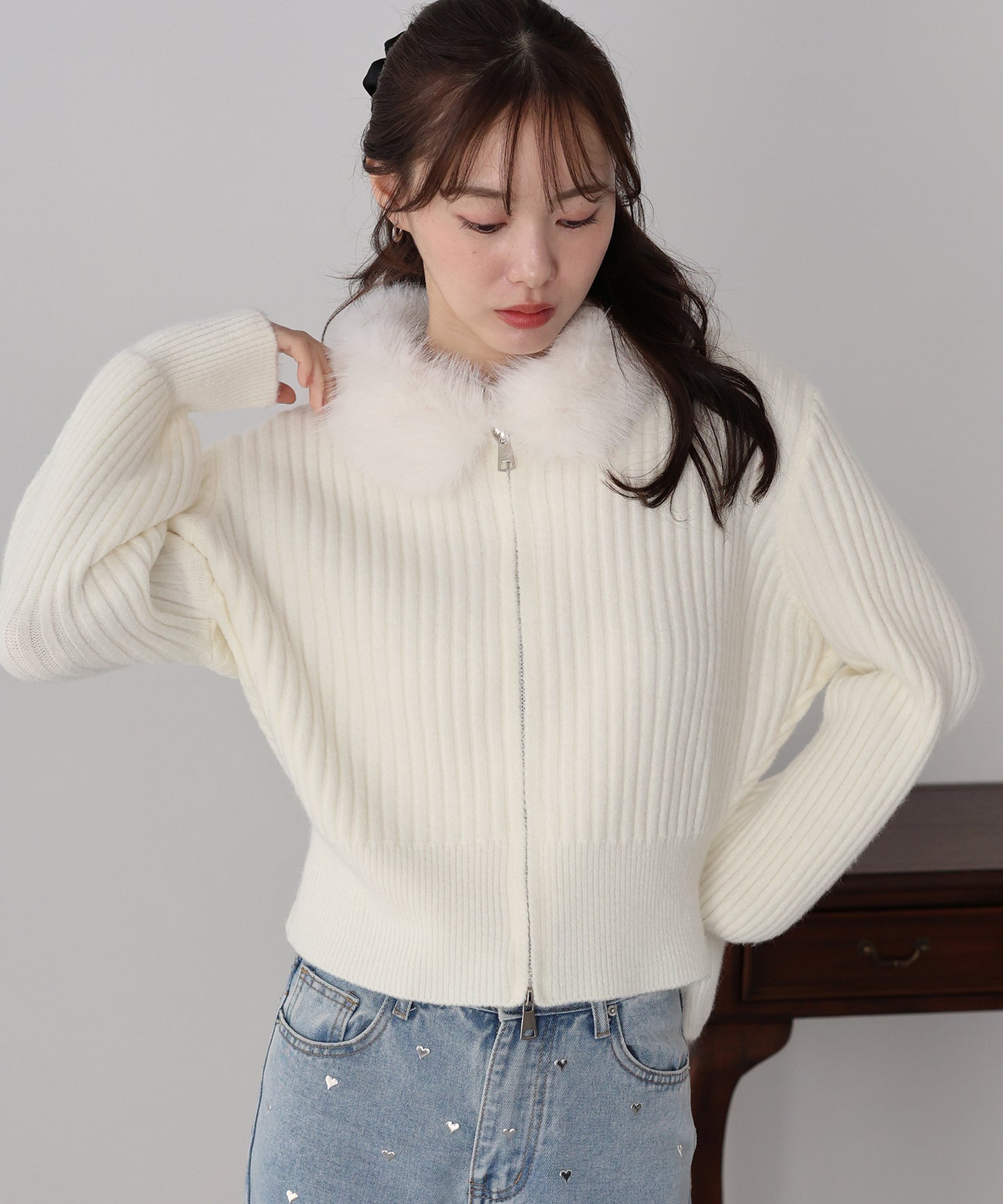 【早割5％OFF】ファー襟ダブルジップニット