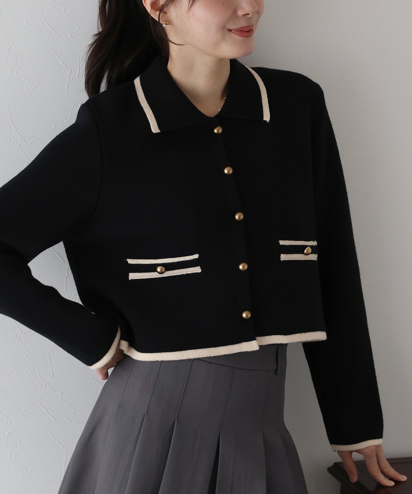 襟付きニットジャケット