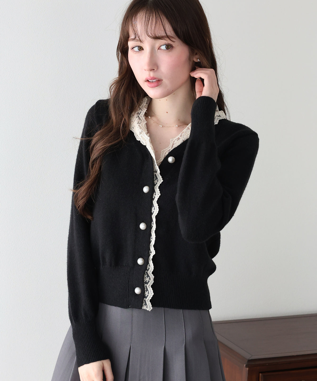 レースフードドッキングカーディガン